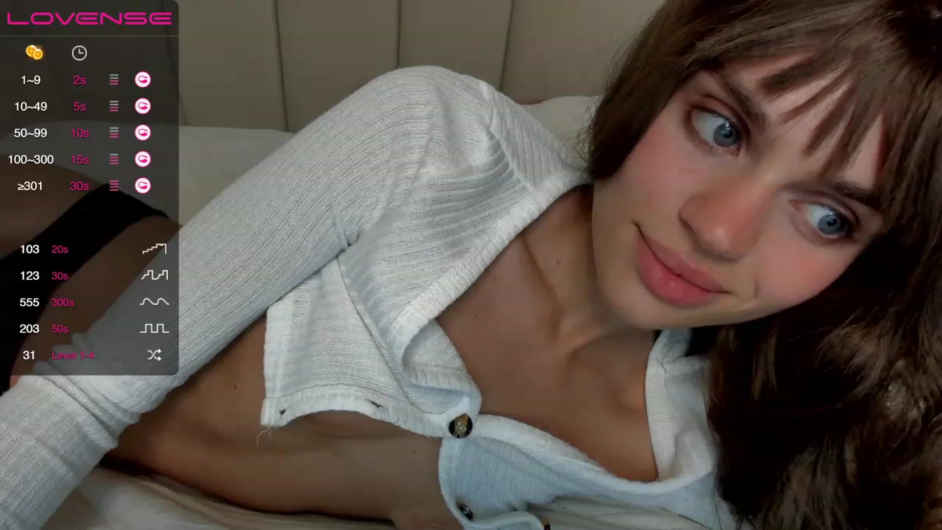 Gallery image thumbnail from Ana_bananana's myfreecams stream on, 08/07/2023, 07:32 image 19 of 20