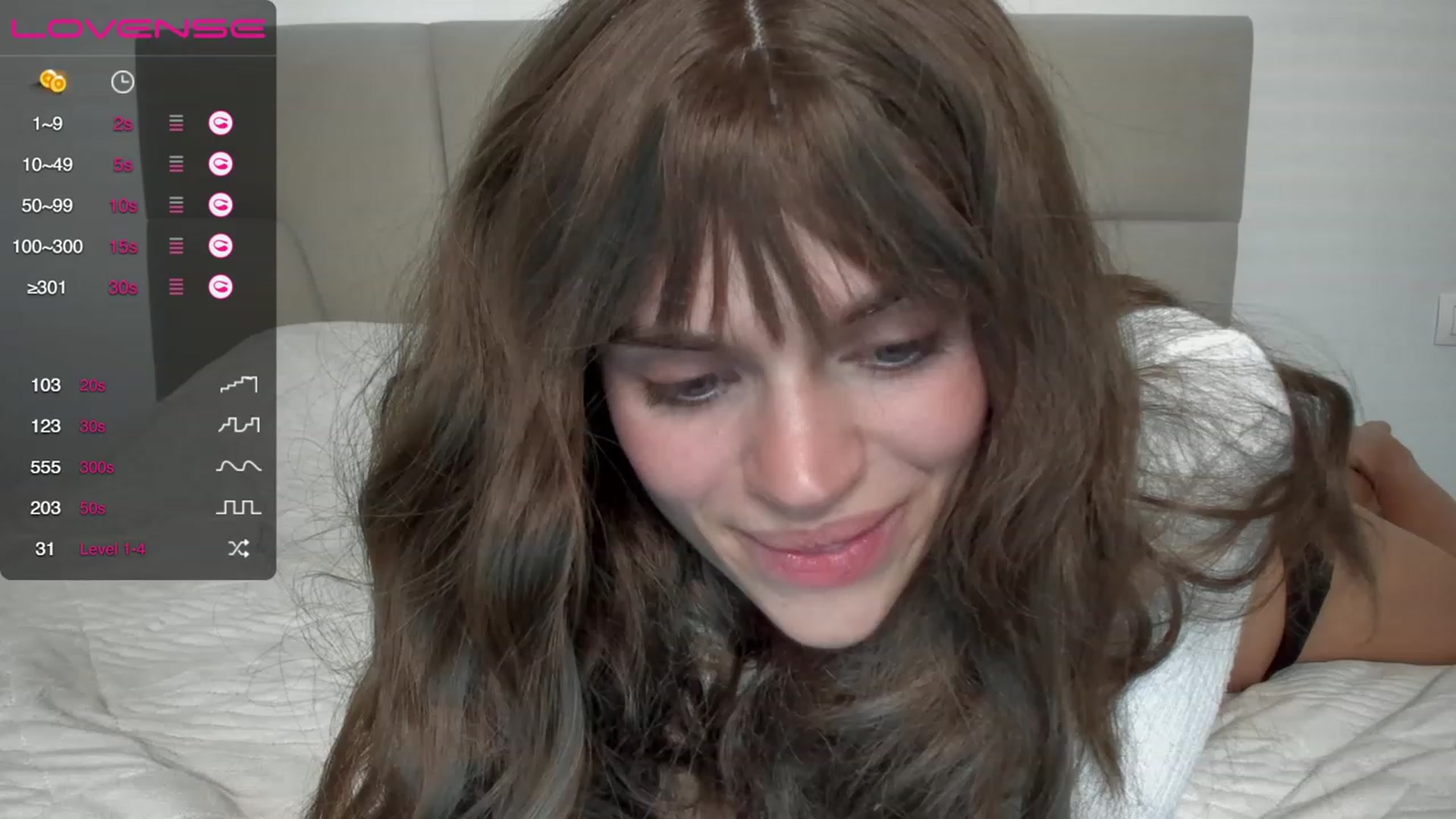 Gallery image thumbnail from Ana_bananana's myfreecams stream on, 08/07/2023, 07:32 image 8 of 20