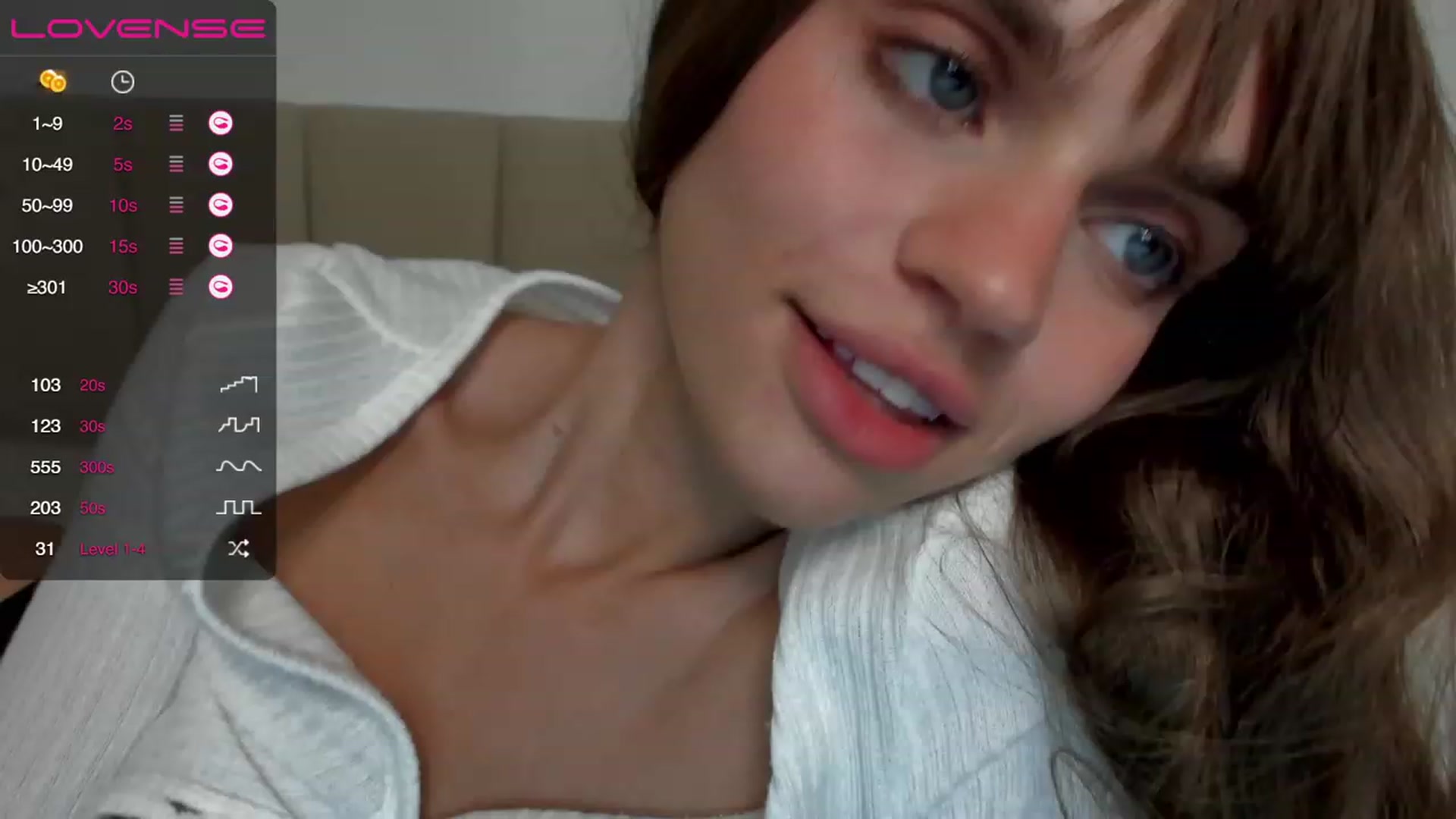 Gallery image thumbnail from Ana_bananana's myfreecams stream on, 08/07/2023, 07:32 image 18 of 20