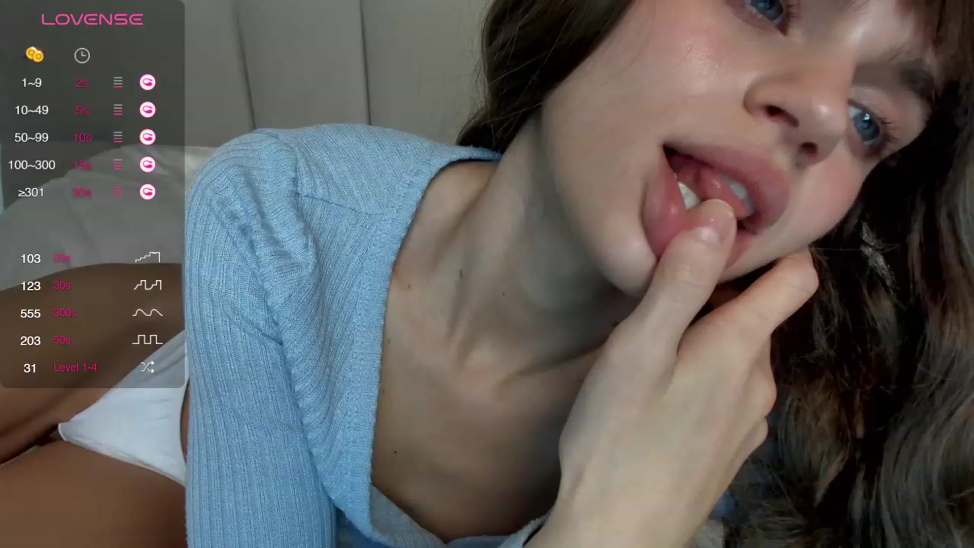 Gallery image thumbnail from Ana_bananana's myfreecams stream on, 01/26/2024, 08:18 image 9 of 20