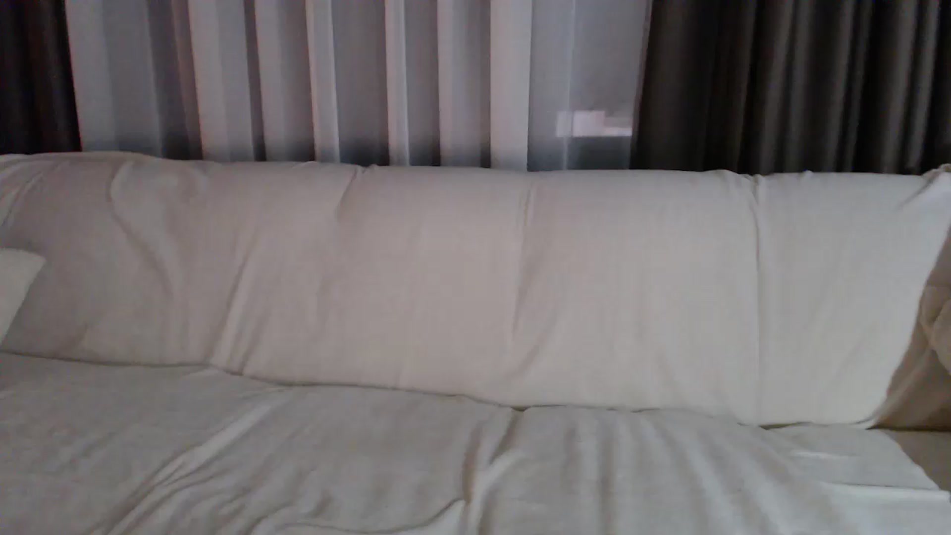 Gallery image thumbnail from Ana_white842's myfreecams stream on, 07/20/2026, 19:15 image 18 of 20
