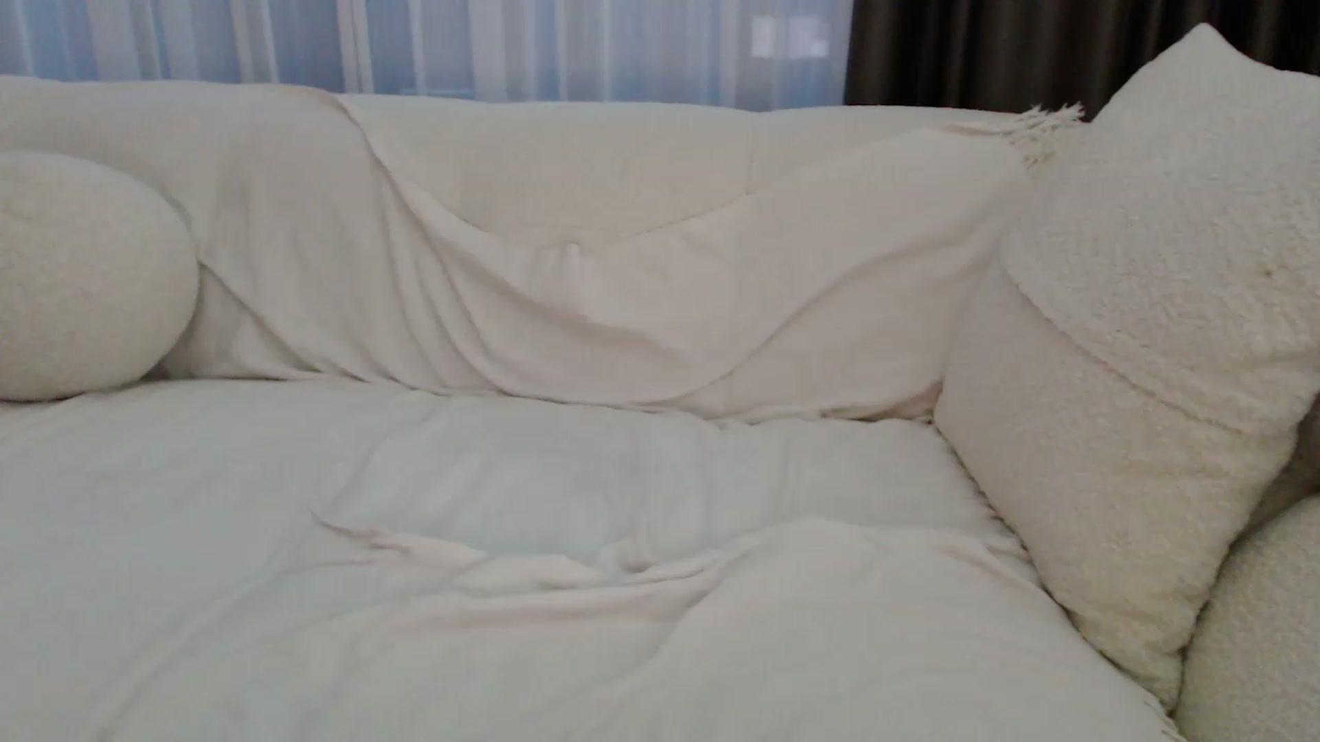 Gallery image thumbnail from Ana_white842's myfreecams stream on, 07/22/2026, 20:14 image 9 of 20