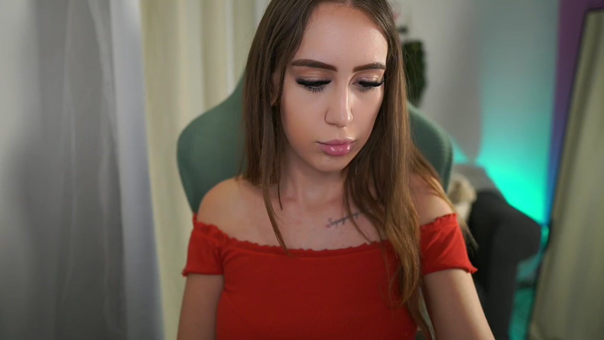 Gallery image thumbnail from Anabel055's myfreecams stream on, 08/14/2025, 11:16 image 5 of 20
