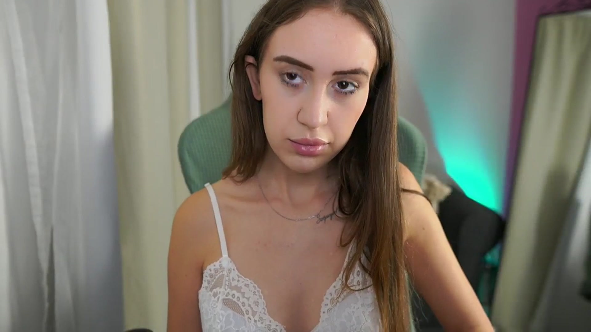 Gallery image thumbnail from Anabel055's myfreecams stream on, 09/07/2025, 12:48 image 5 of 20