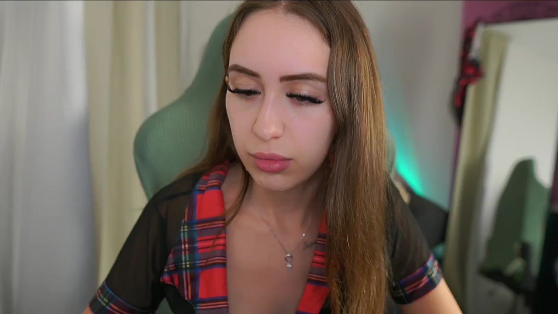 Gallery image thumbnail from Anabel055's myfreecams stream on, 09/13/2025, 12:28 image 19 of 20