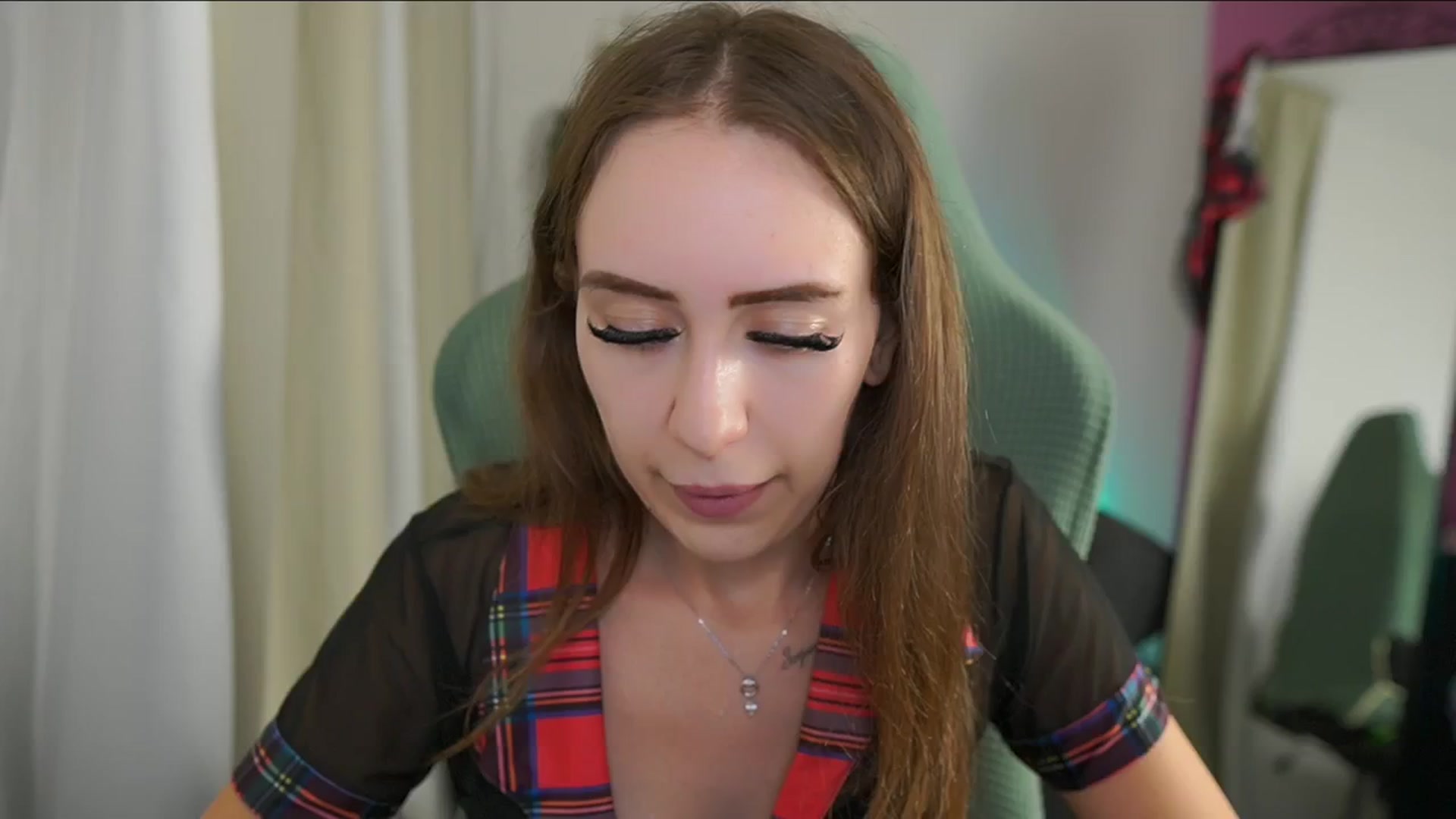 Gallery image thumbnail from Anabel055's myfreecams stream on, 09/13/2025, 12:28 image 9 of 20