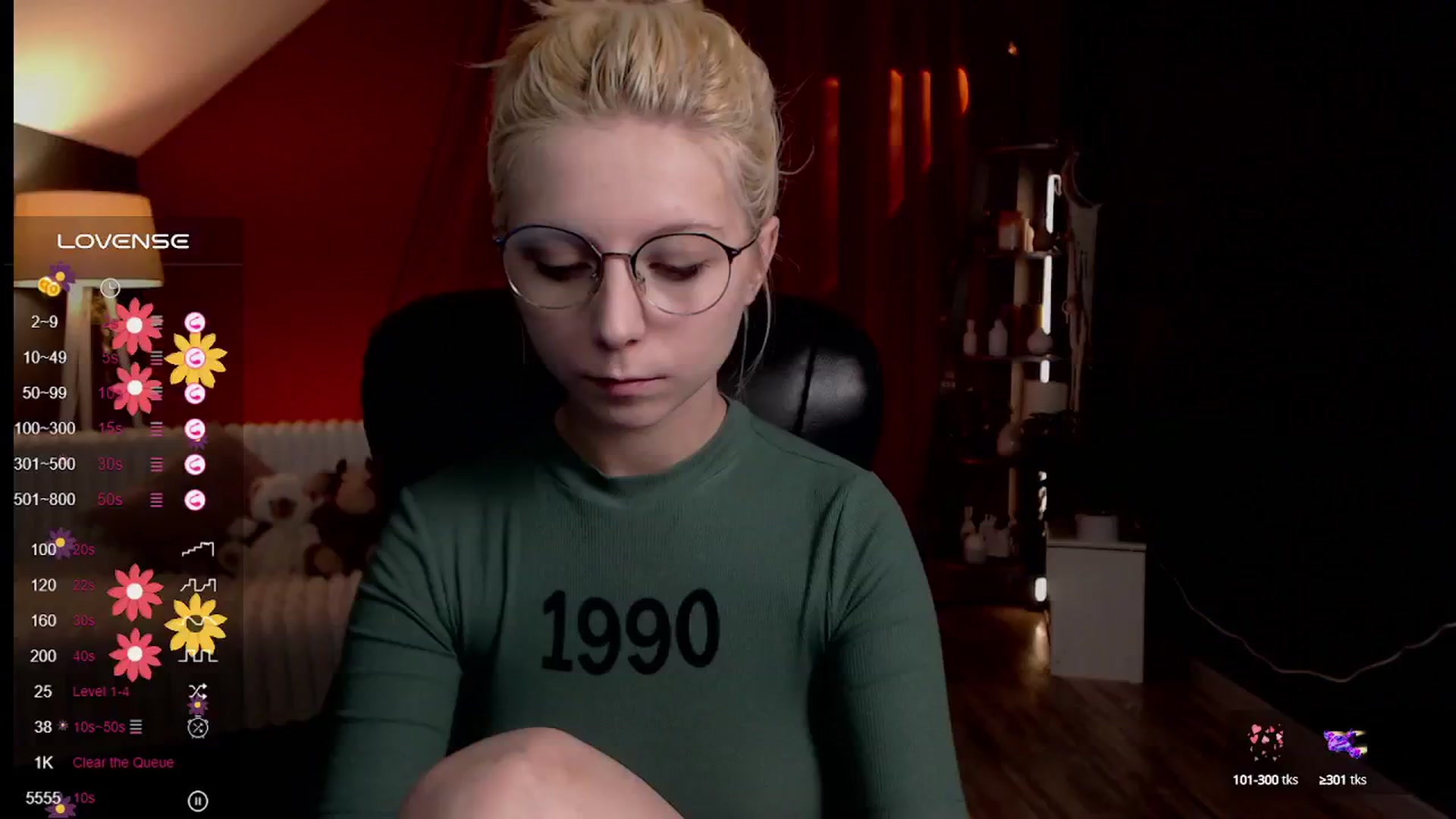 Gallery image thumbnail from AnabelSmith's myfreecams stream on, 08/06/2024, 09:40 image 5 of 20
