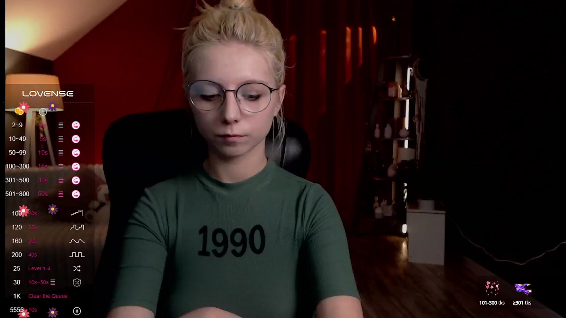 Gallery image thumbnail from AnabelSmith's myfreecams stream on, 08/06/2024, 09:40 image 13 of 20