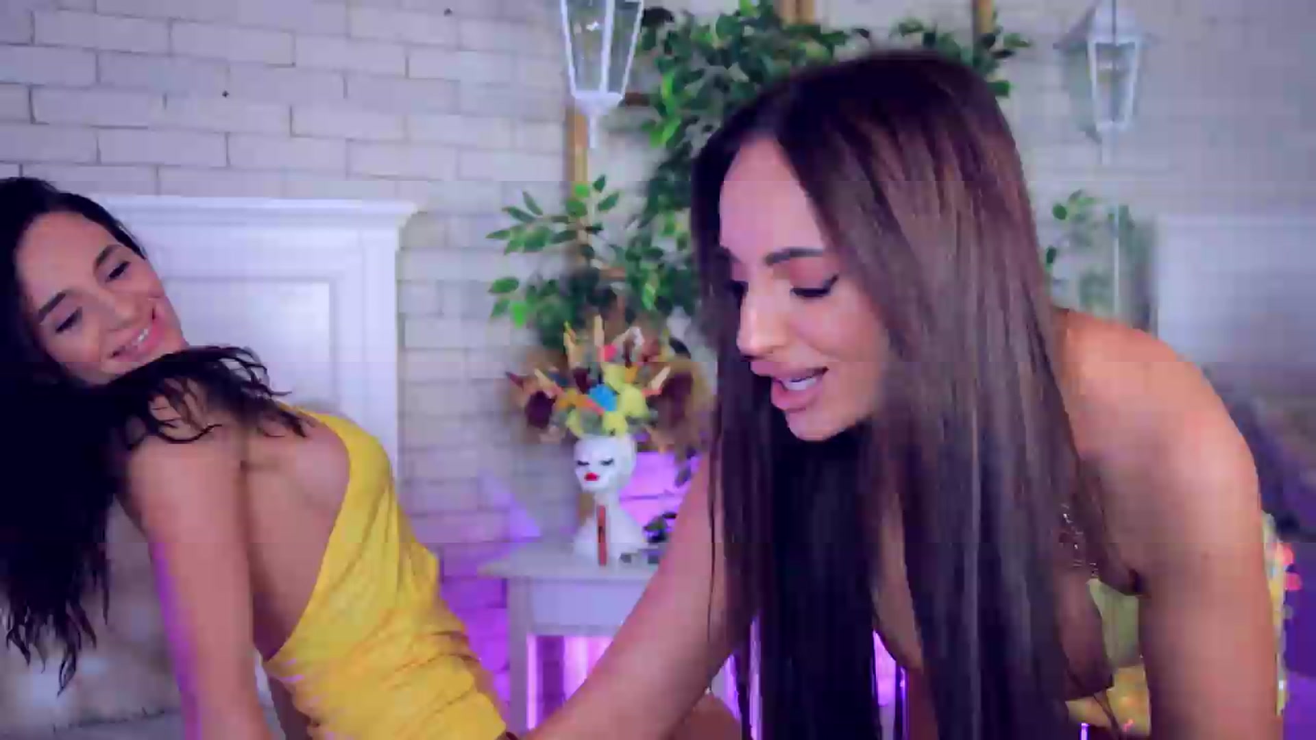 Gallery image thumbnail from Anabella_Star's myfreecams stream on, 07/15/2026, 07:48 image 6 of 20