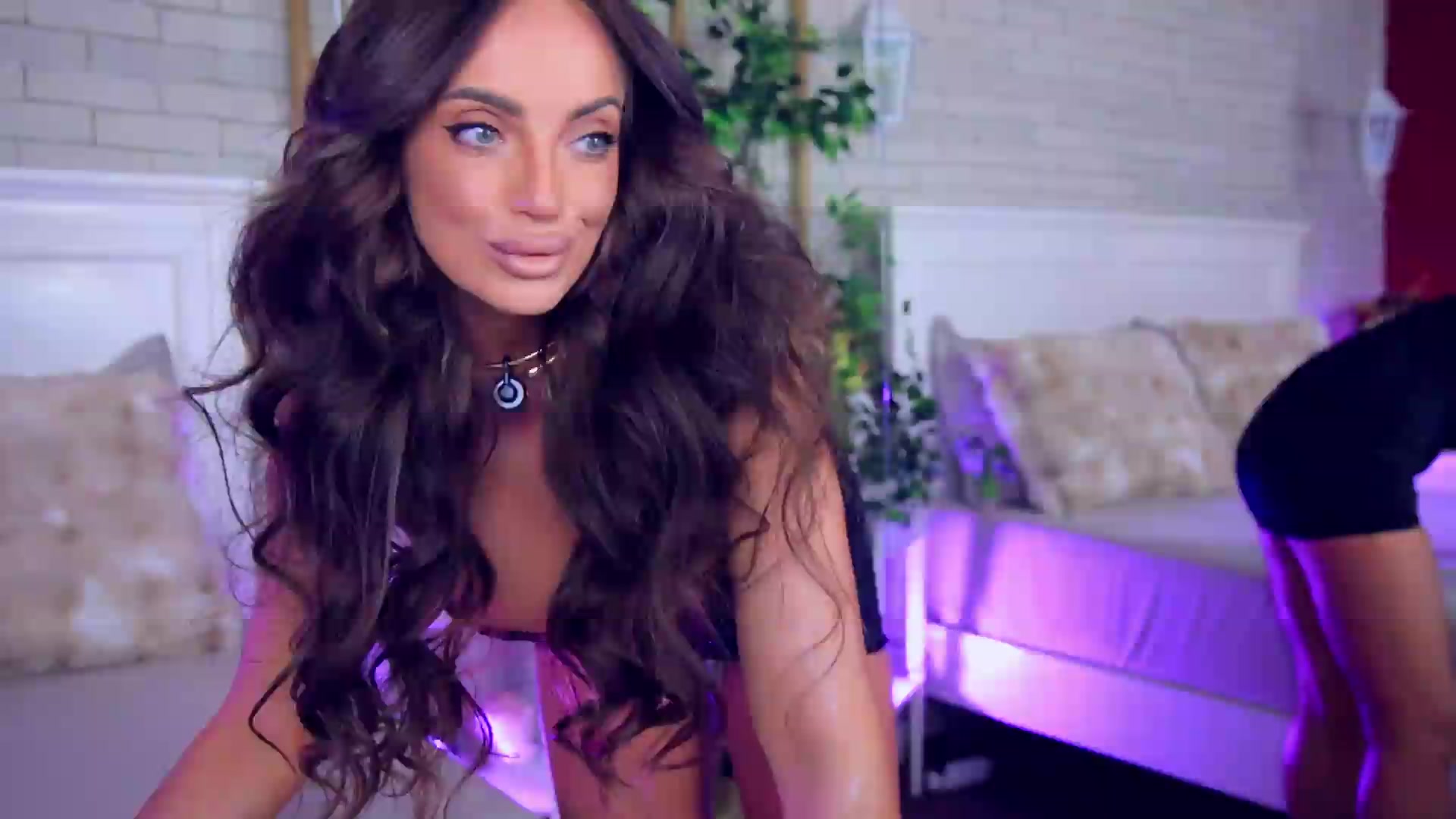 Gallery image thumbnail from Anabella_Star's myfreecams stream on, 09/11/2026, 19:50 image 3 of 20