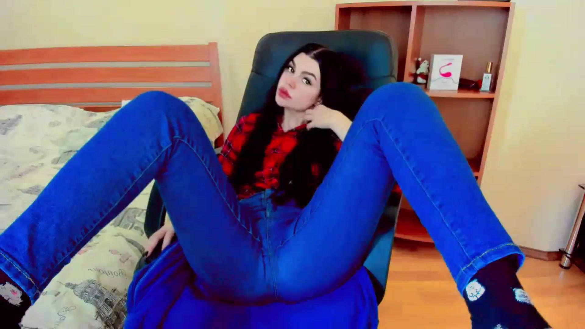 Gallery image thumbnail from Anaconda777's myfreecams stream on, 12/18/2023, 11:22 image 19 of 20