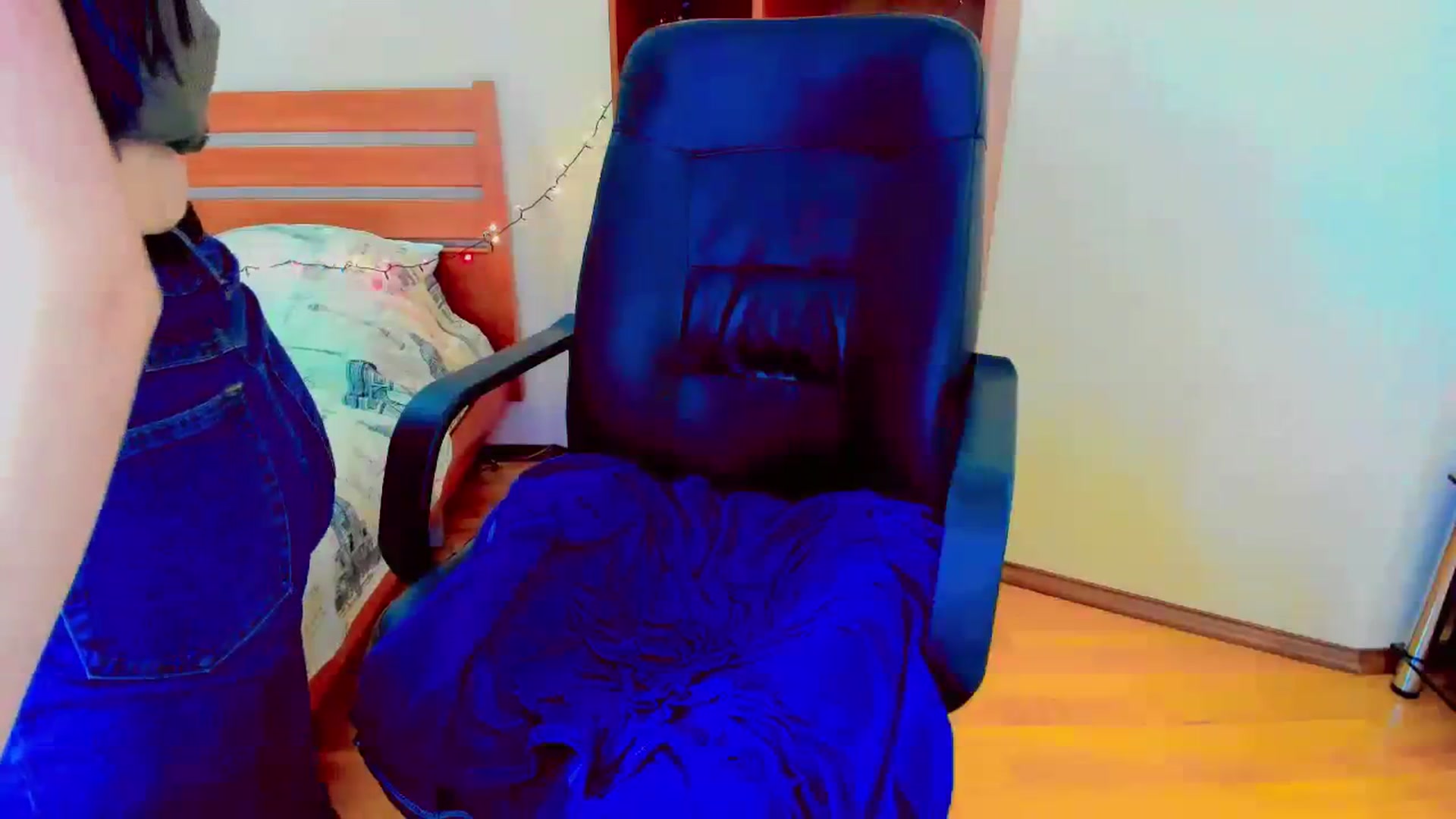 Gallery image thumbnail from Anaconda777's myfreecams stream on, 12/22/2023, 12:09 image 19 of 20