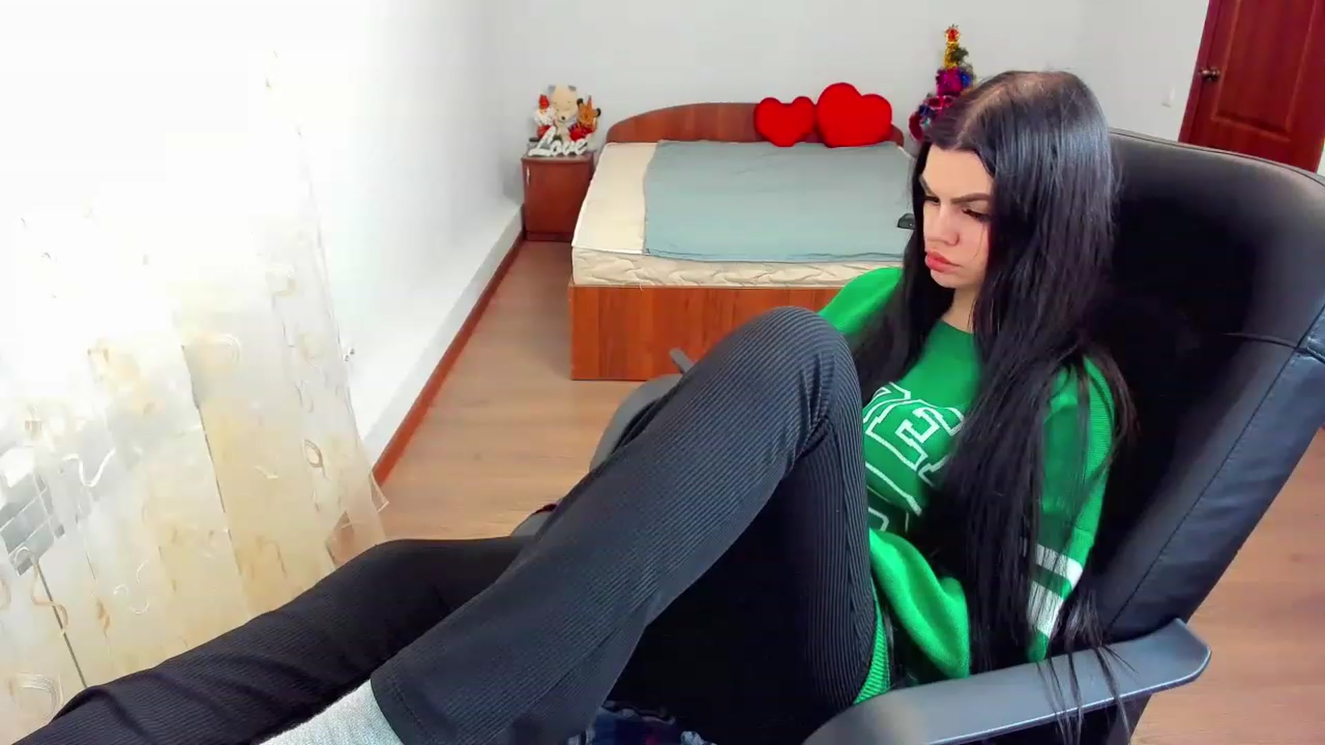 Gallery image thumbnail from AnacondaCrazy's myfreecams stream on, 12/20/2022, 11:41 image 2 of 20