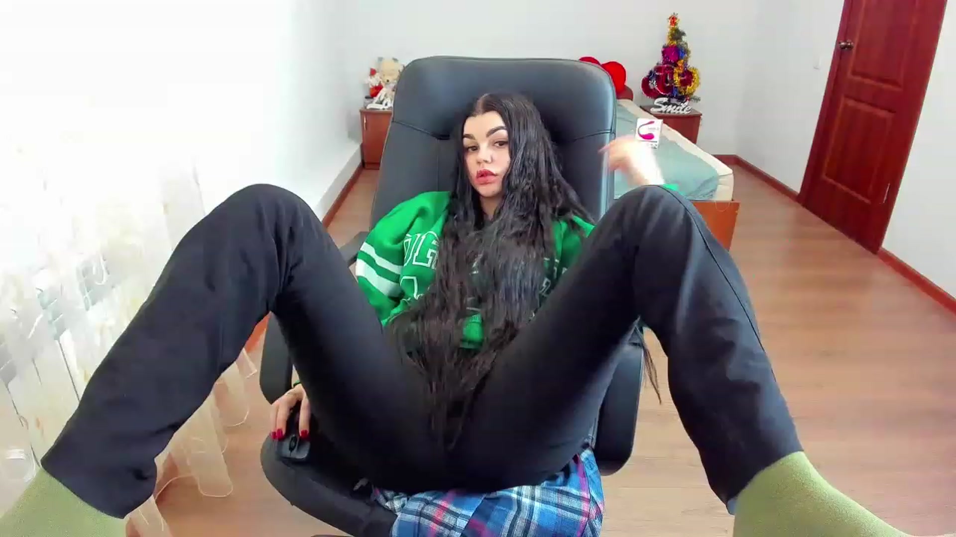 Gallery image thumbnail from AnacondaCrazy's myfreecams stream on, 12/26/2022, 11:58 image 20 of 20