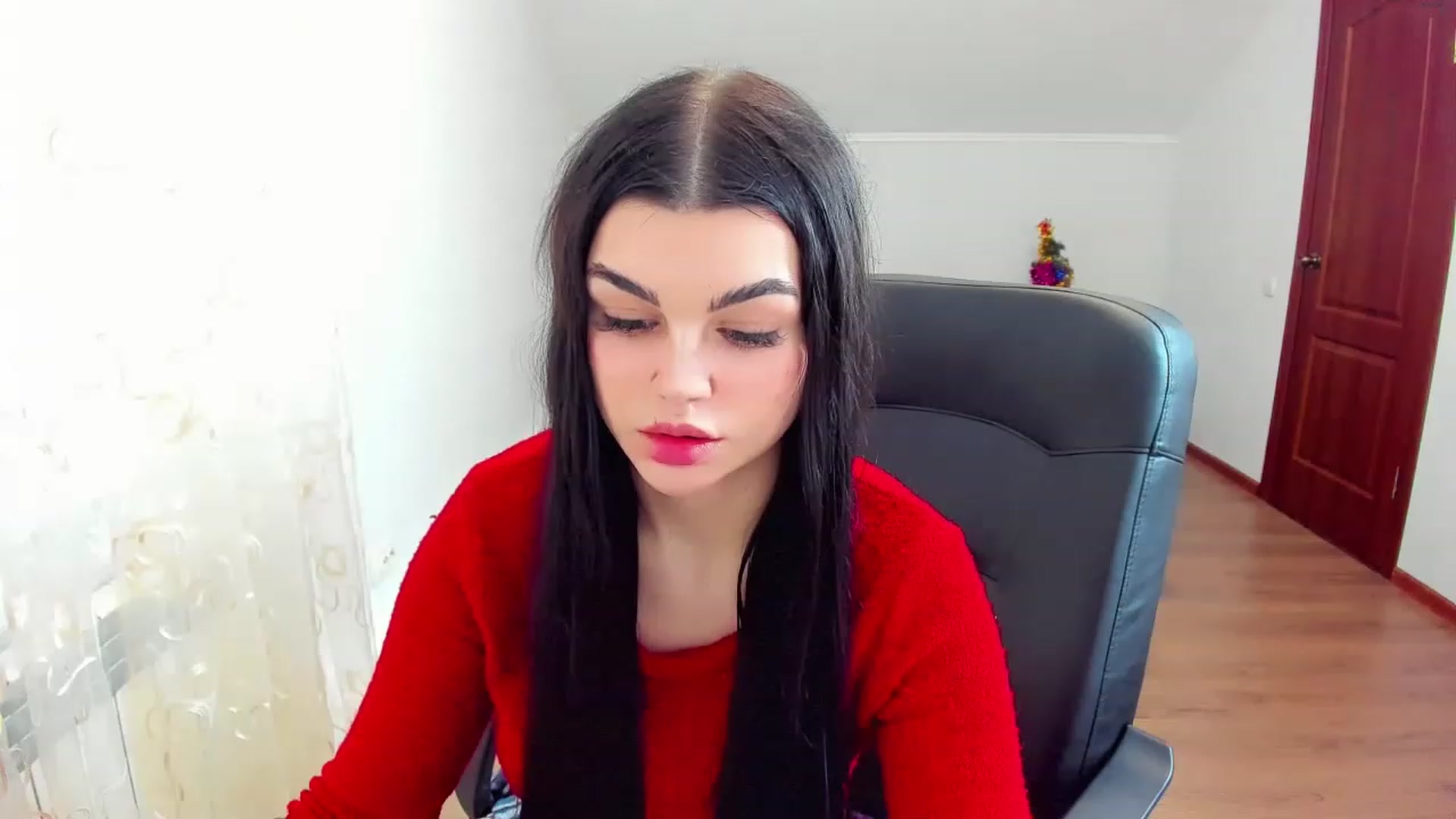 Gallery image thumbnail from AnacondaCrazy's myfreecams stream on, 12/28/2022, 09:00 image 15 of 20