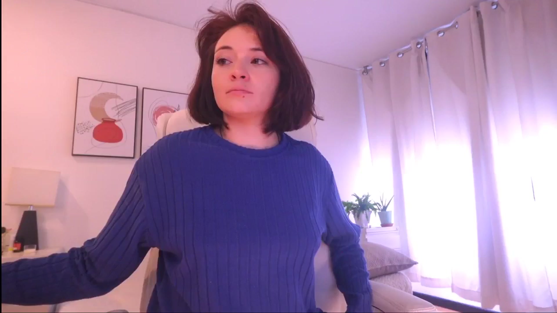 Gallery image thumbnail from Anah_'s myfreecams stream on, 04/11/2025, 18:21 image 15 of 20