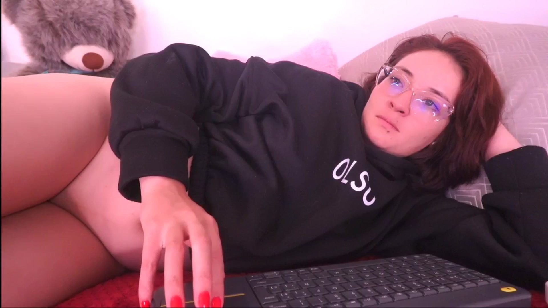Gallery image thumbnail from Anah_'s myfreecams stream on, 04/22/2025, 03:31 image 18 of 20