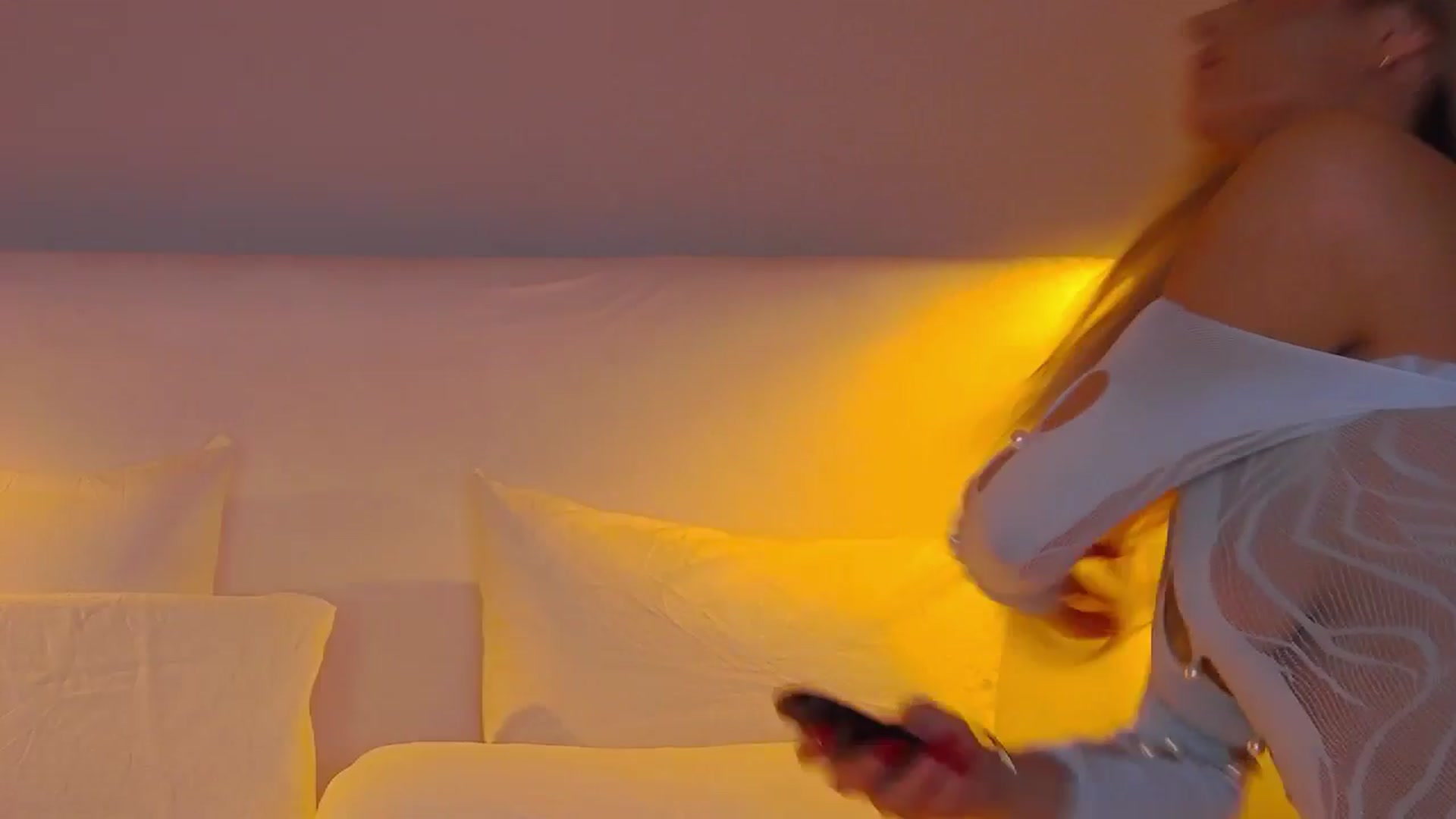 Gallery image thumbnail from AnaisAnn's myfreecams stream on, 03/11/2025, 23:50 image 12 of 20