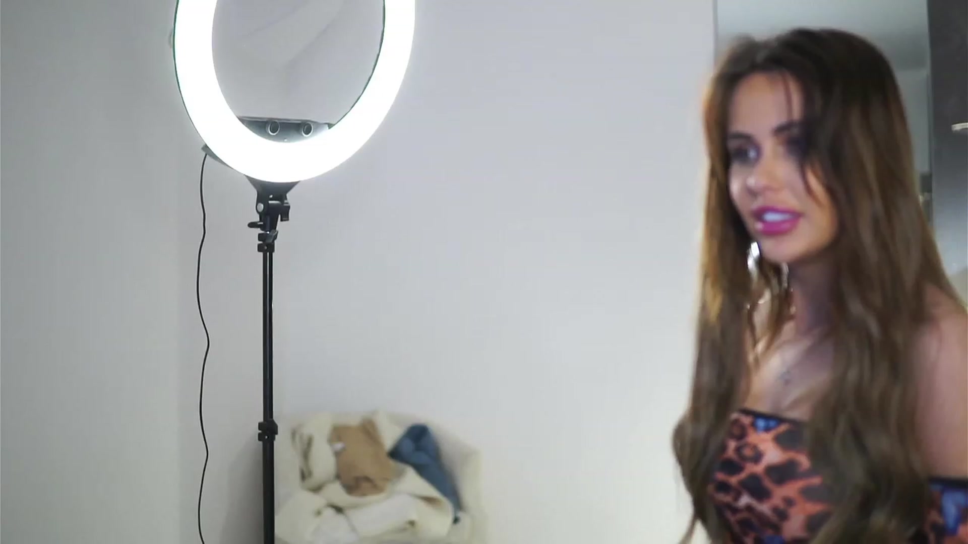 Gallery image thumbnail from AnaisBellas's myfreecams stream on, 01/28/2023, 24:44 image 13 of 20