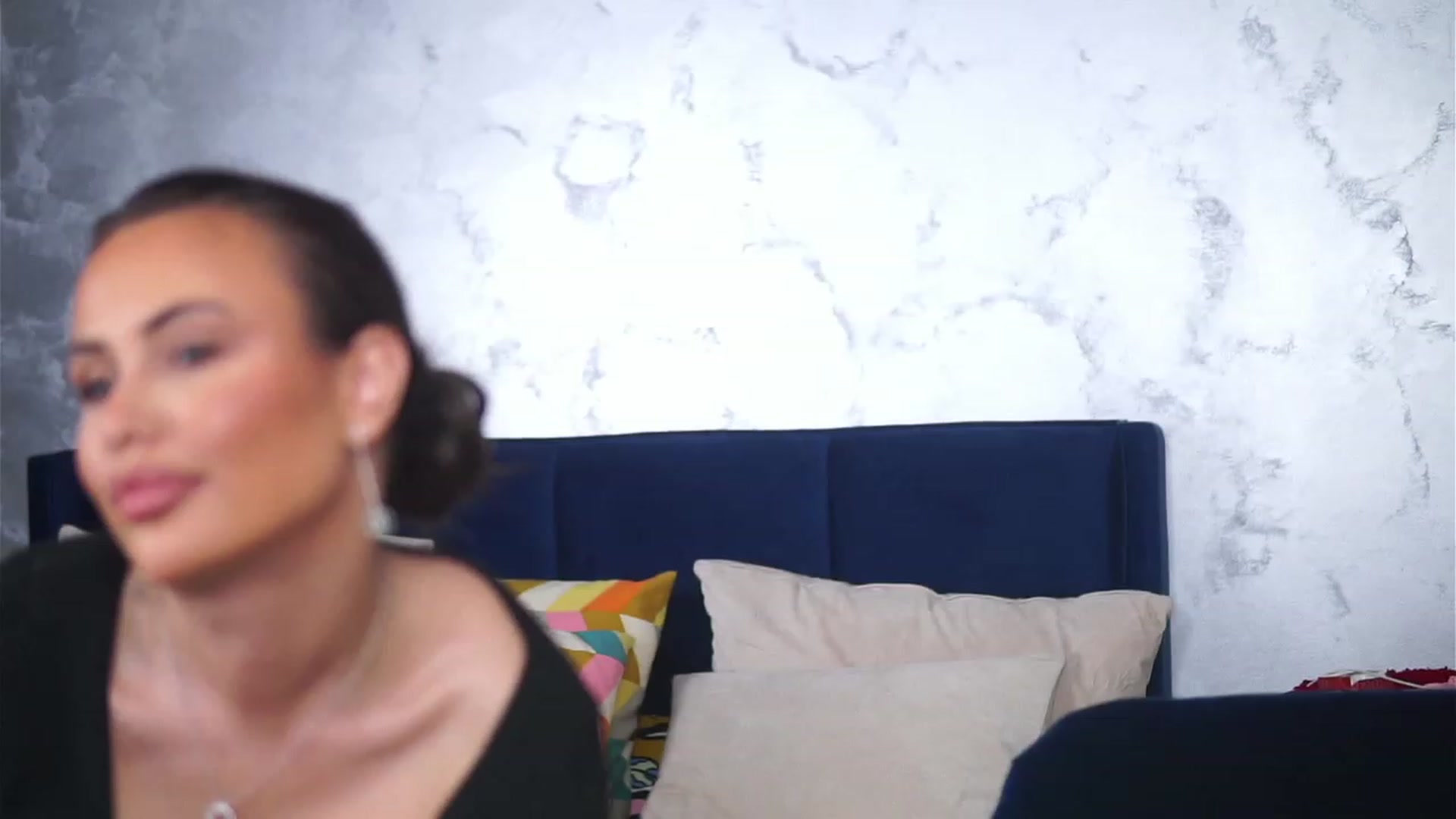 Gallery image thumbnail from AnaisBellas's myfreecams stream on, 11/01/2023, 21:39 image 15 of 20
