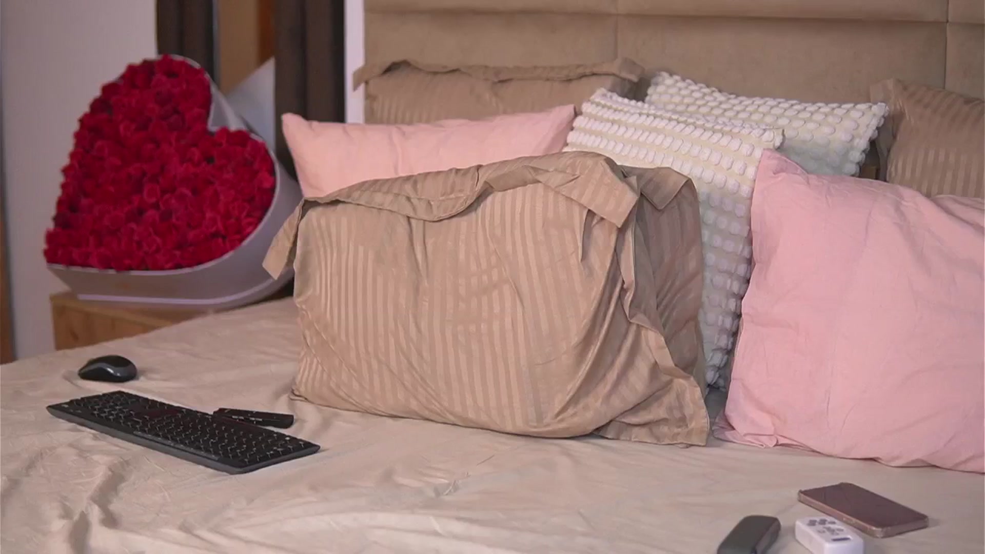 Gallery image thumbnail from AnaisBellas's myfreecams stream on, 07/30/2024, 19:04 image 12 of 20
