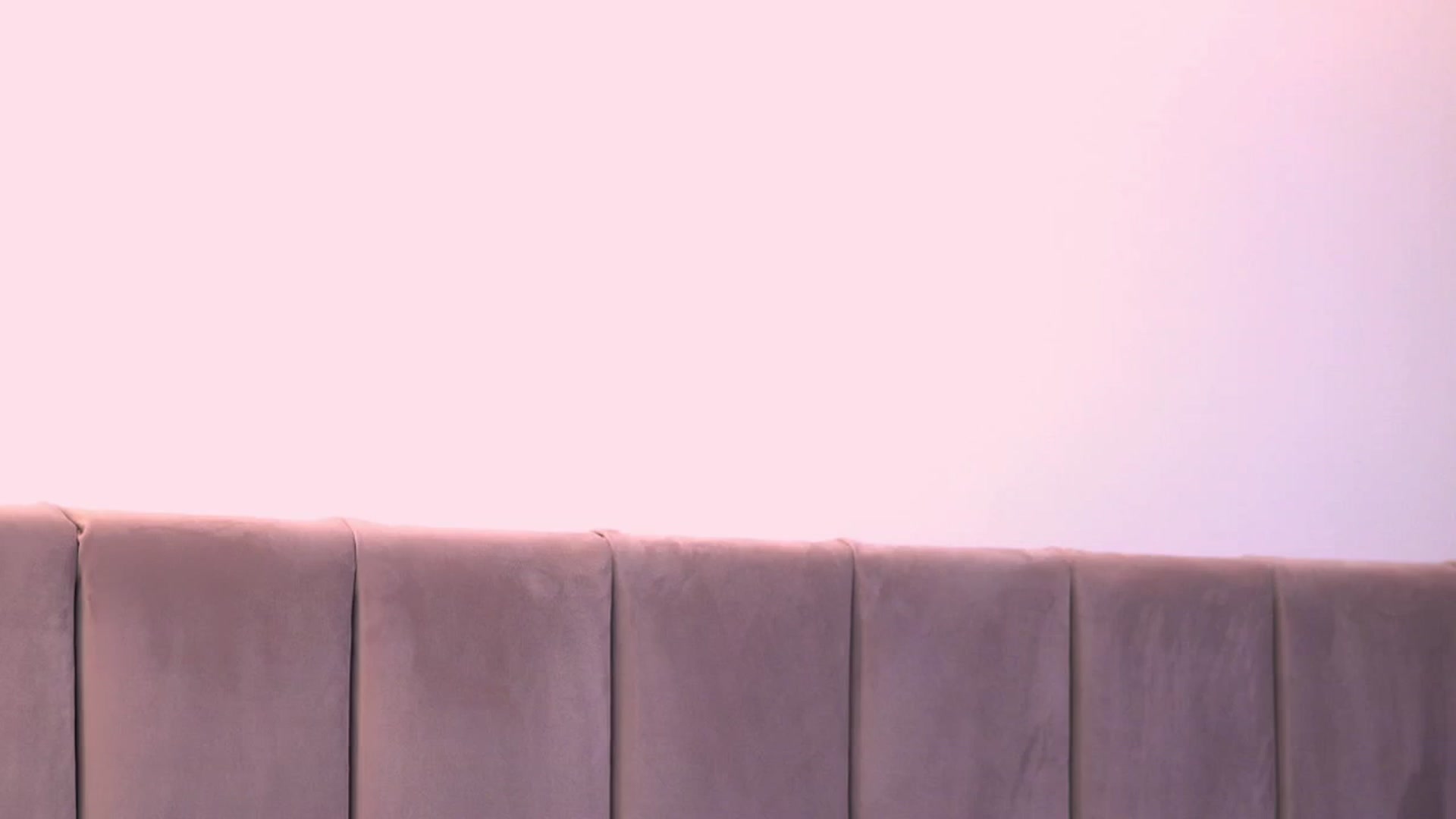 Gallery image thumbnail from AnaisBellas's myfreecams stream on, 05/15/2025, 12:32 image 4 of 20