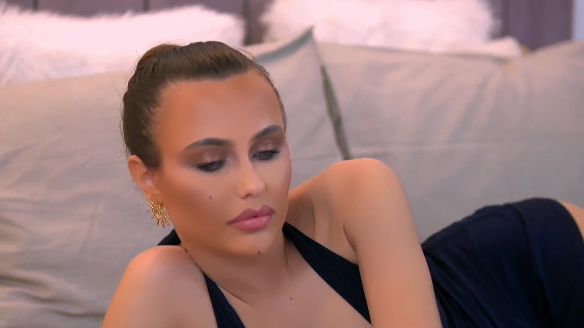 Gallery image thumbnail from AnaisBellas's myfreecams stream on, 05/20/2025, 19:09 image 8 of 20