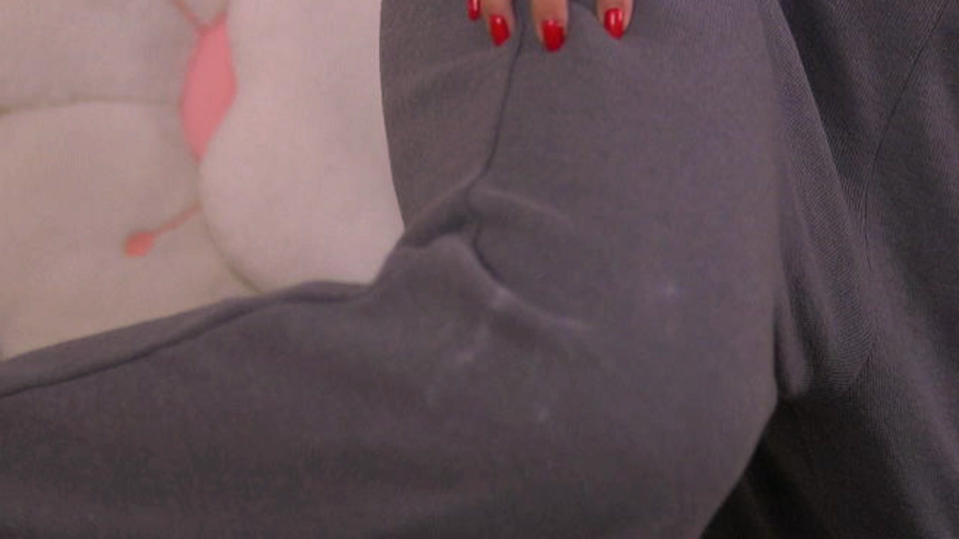 Gallery image thumbnail from AnaisBellas's myfreecams stream on, 12/12/2025, 06:00 image 19 of 20