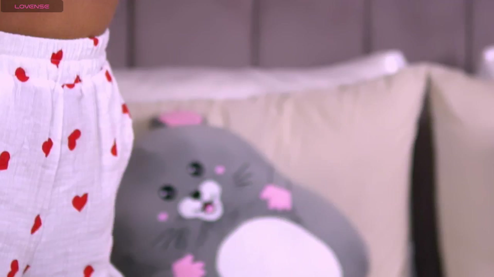Gallery image thumbnail from AnaisBellas's myfreecams stream on, 12/27/2025, 02:33 image 15 of 20
