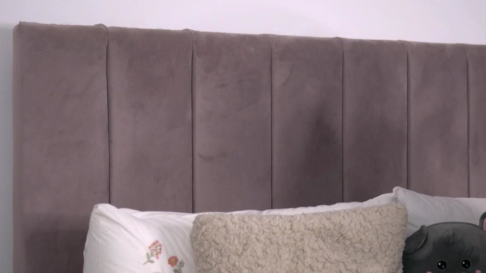 Gallery image thumbnail from AnaisBellas's myfreecams stream on, 02/12/2026, 09:14 image 1 of 20