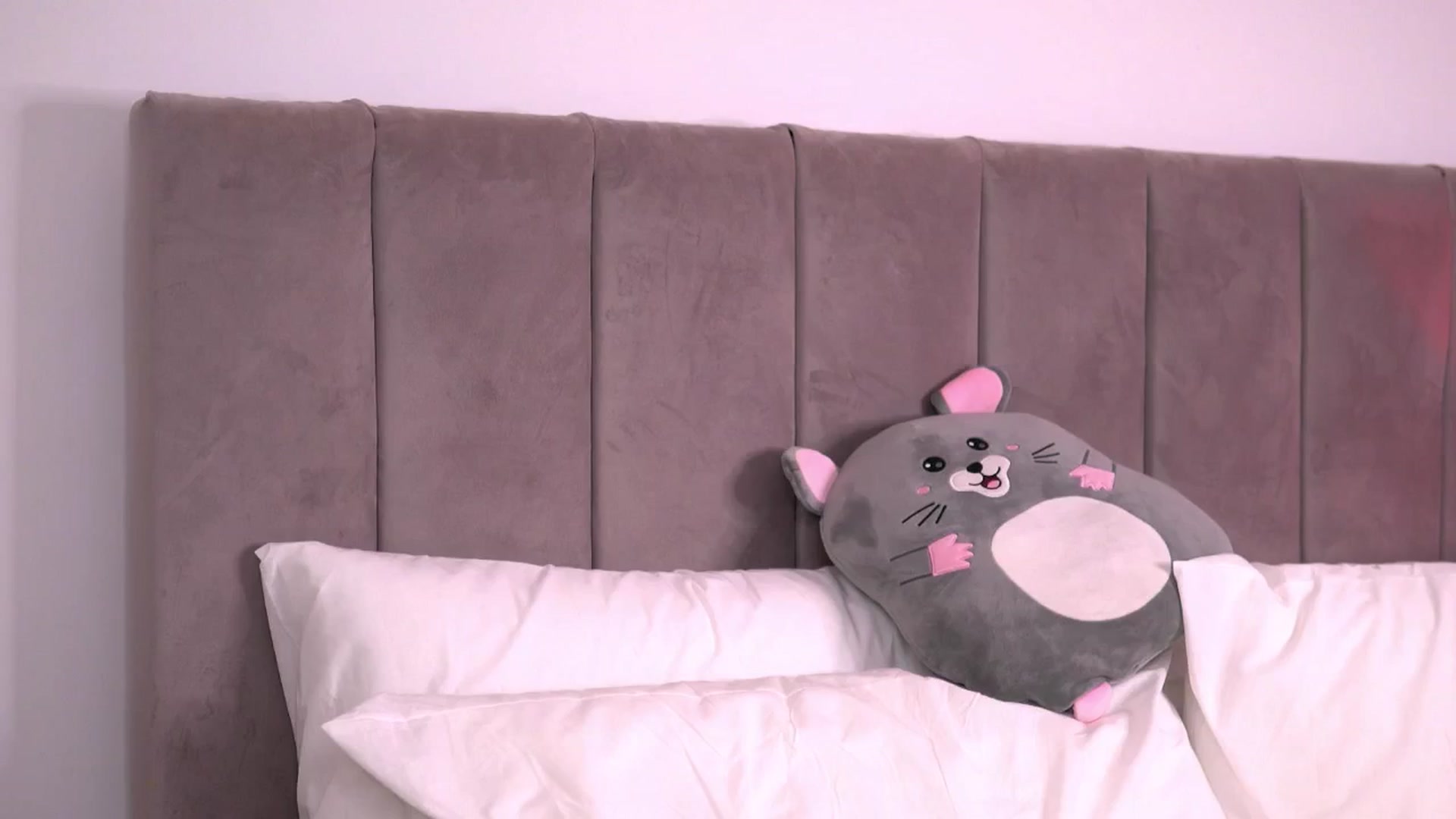 Gallery image thumbnail from AnaisBellas's myfreecams stream on, 03/18/2026, 24:18 image 4 of 20