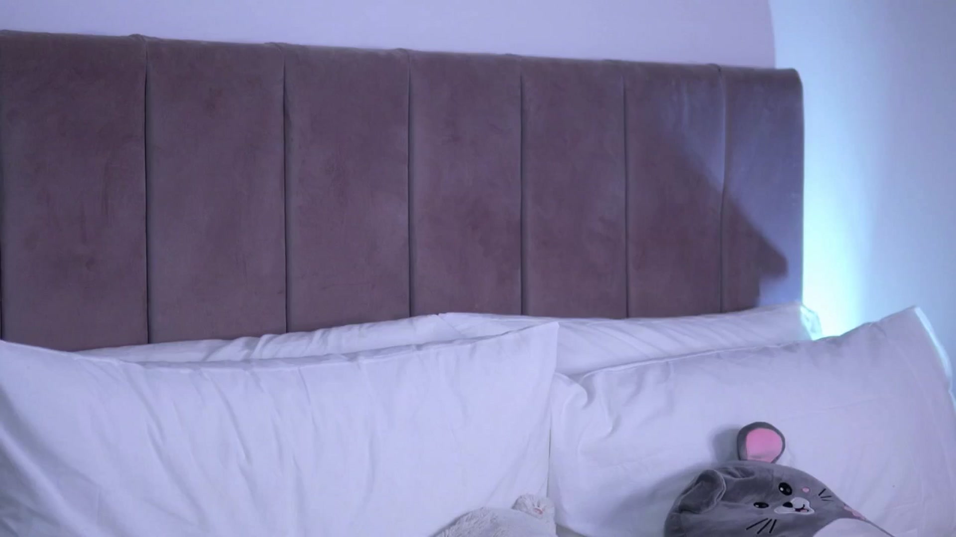 Gallery image thumbnail from AnaisBellas's myfreecams stream on, 04/13/2026, 20:18 image 2 of 20