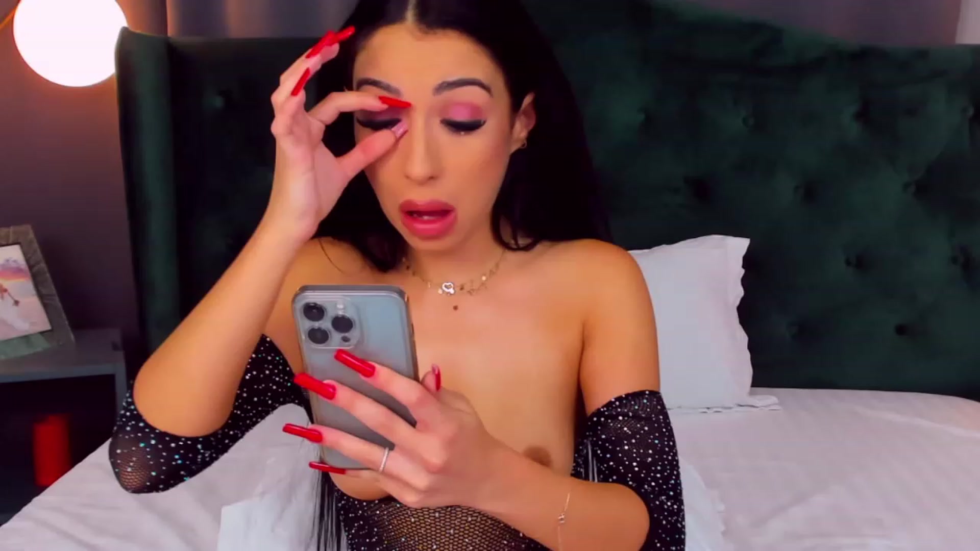 Gallery image thumbnail from AnaisBloom's myfreecams stream on, 07/02/2023, 21:00 image 10 of 20