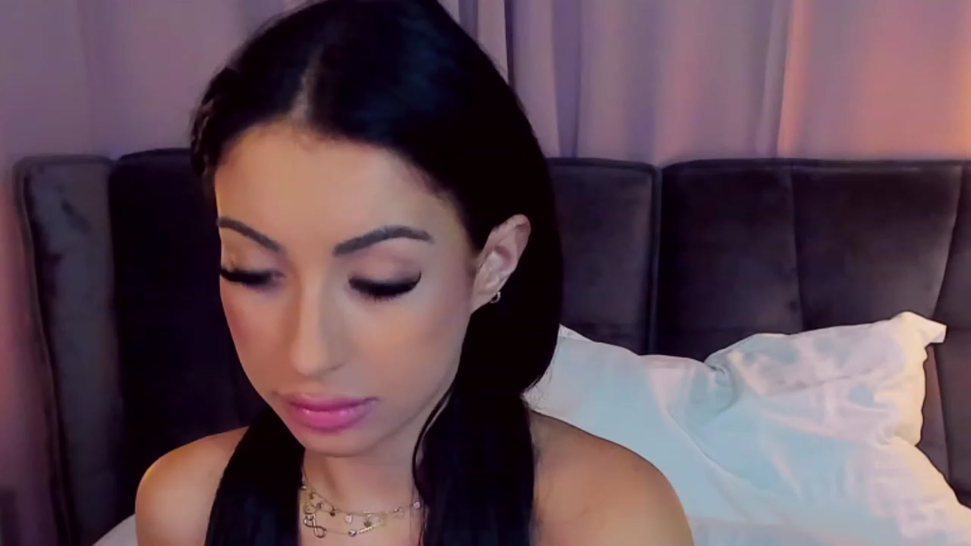 Gallery image thumbnail from AnaisBloom's myfreecams stream on, 07/31/2023, 23:19 image 12 of 20
