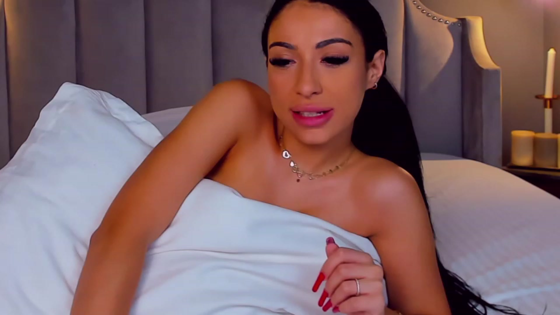 Gallery image thumbnail from AnaisBloom's myfreecams stream on, 08/03/2023, 02:47 image 12 of 20