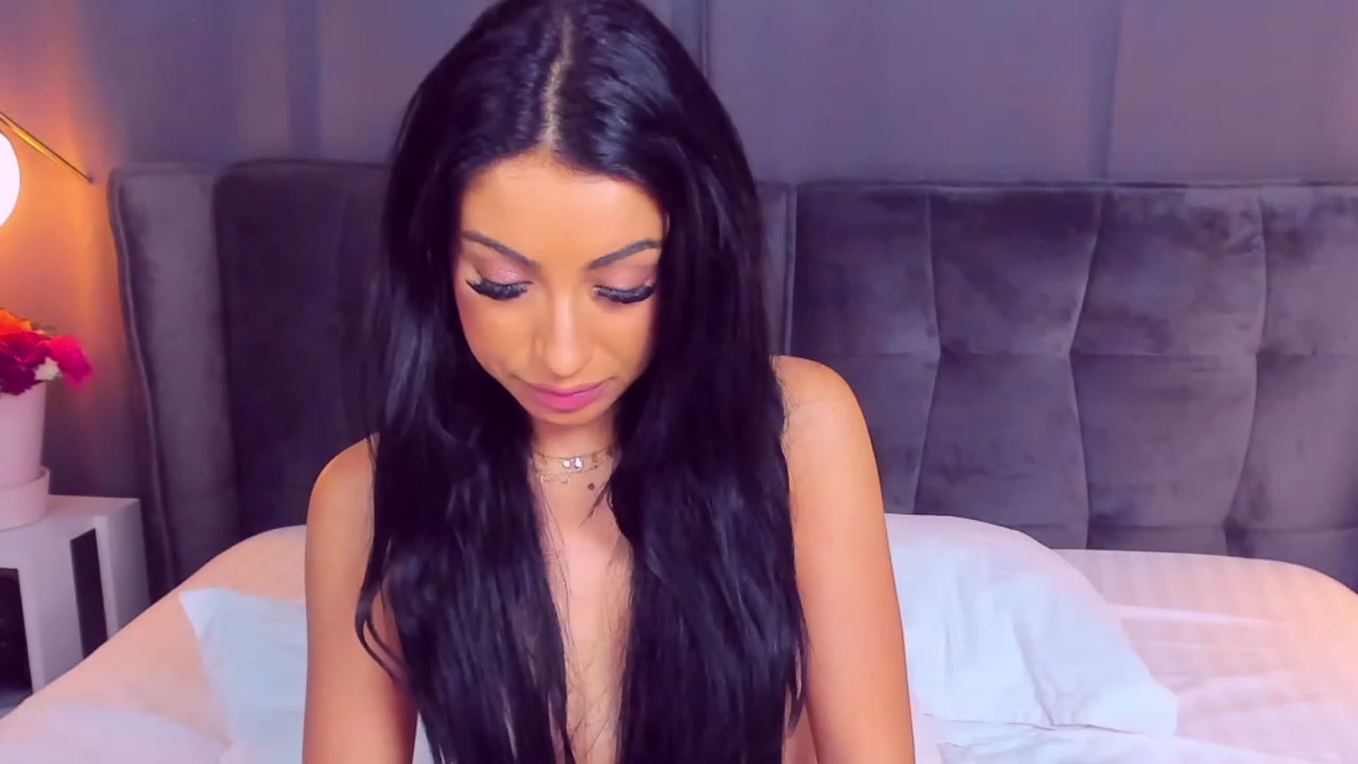 Gallery image thumbnail from AnaisBloom's myfreecams stream on, 08/22/2023, 01:18 image 20 of 20