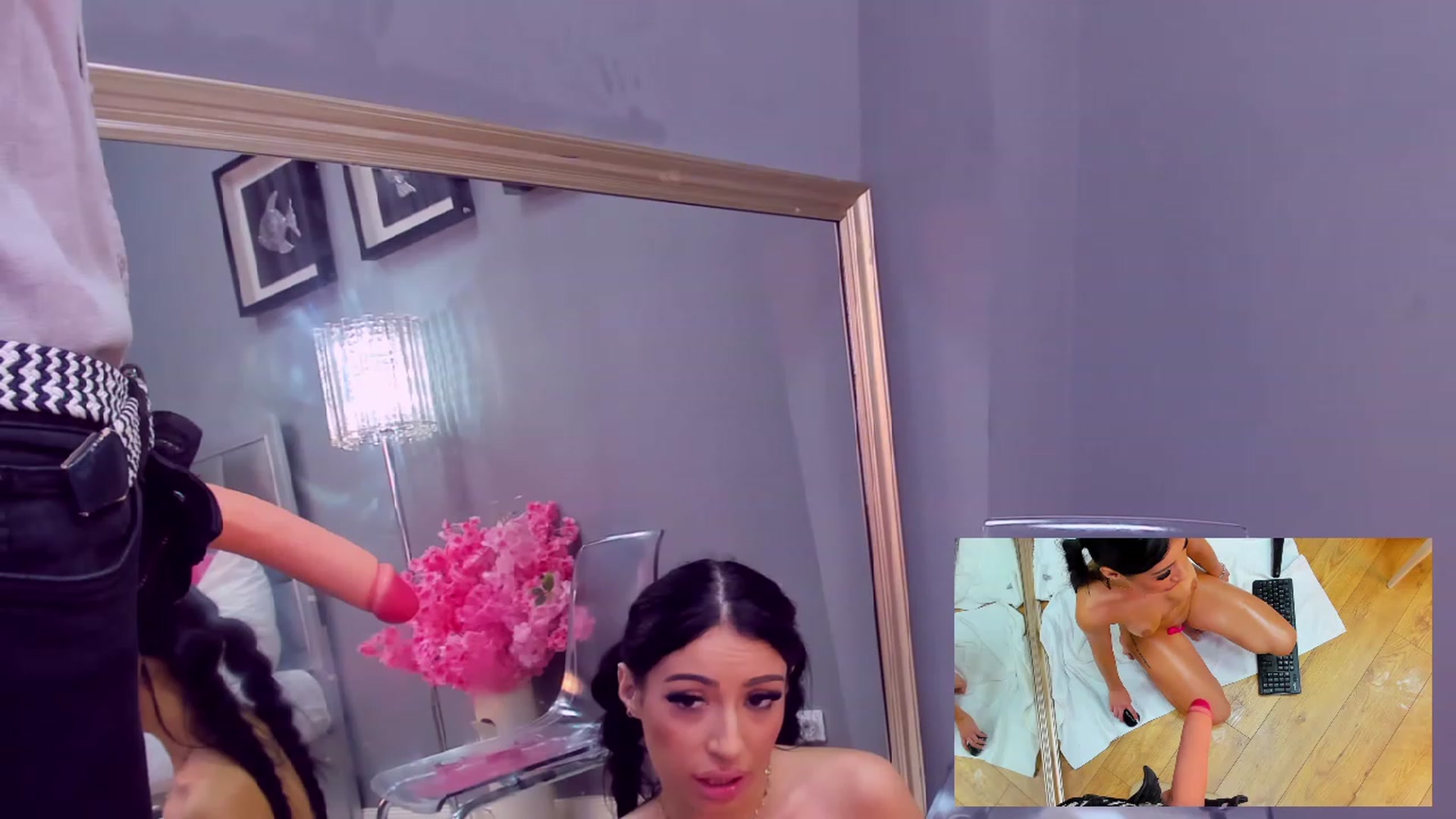 Gallery image thumbnail from AnaisBloom's myfreecams stream on, 09/10/2023, 22:13 image 15 of 20