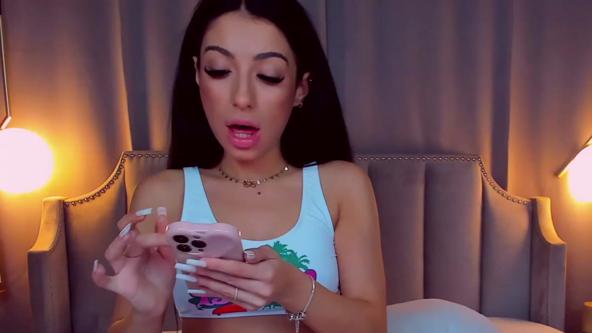 Gallery image thumbnail from AnaisBloom's myfreecams stream on, 09/14/2023, 02:31 image 19 of 20