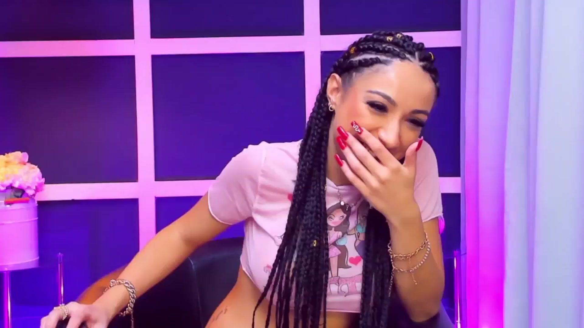 Gallery image thumbnail from AnaisBloom's myfreecams stream on, 08/30/2024, 21:09 image 18 of 20