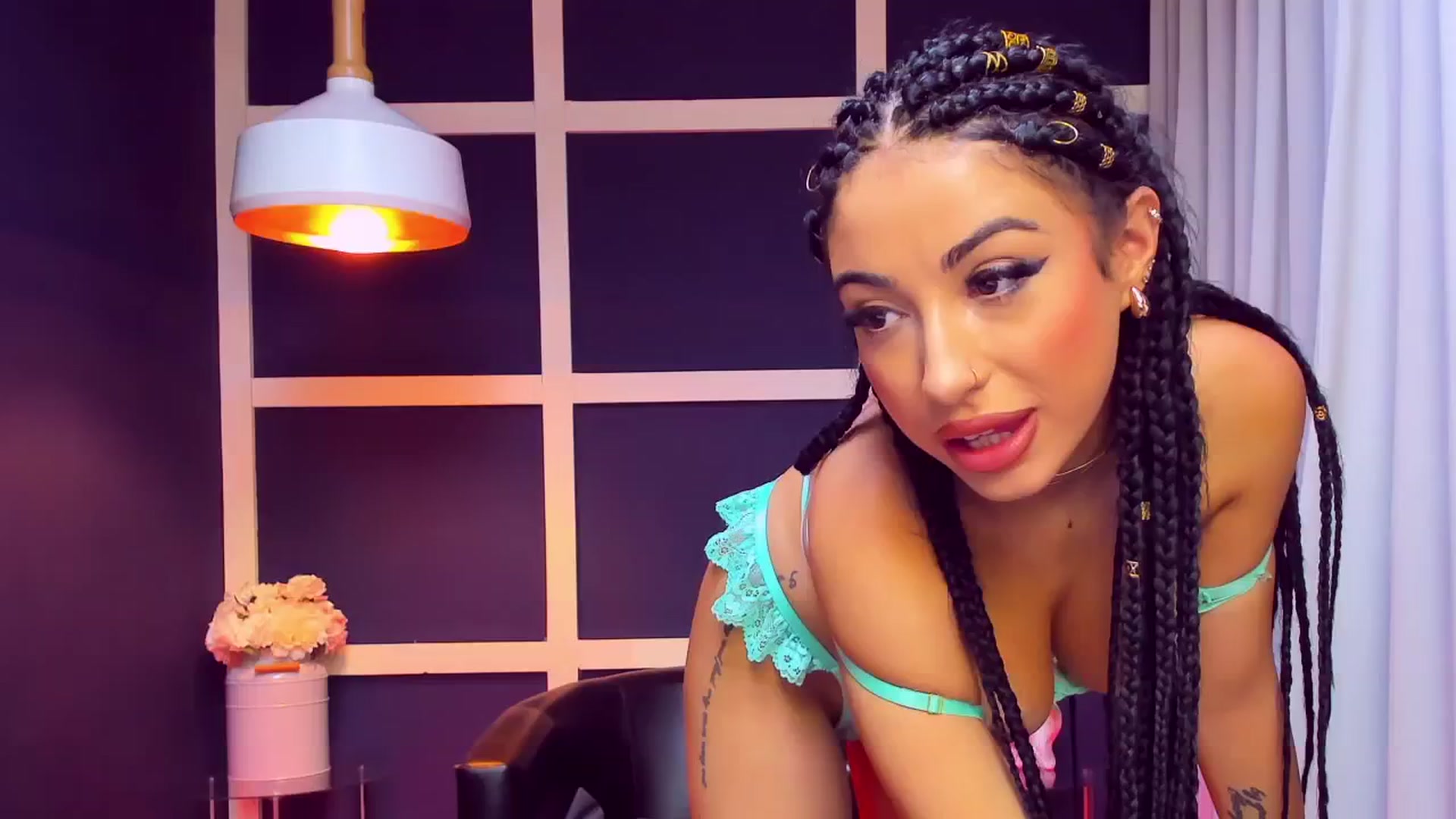 Gallery image thumbnail from AnaisBloom's myfreecams stream on, 09/11/2024, 01:11 image 4 of 20