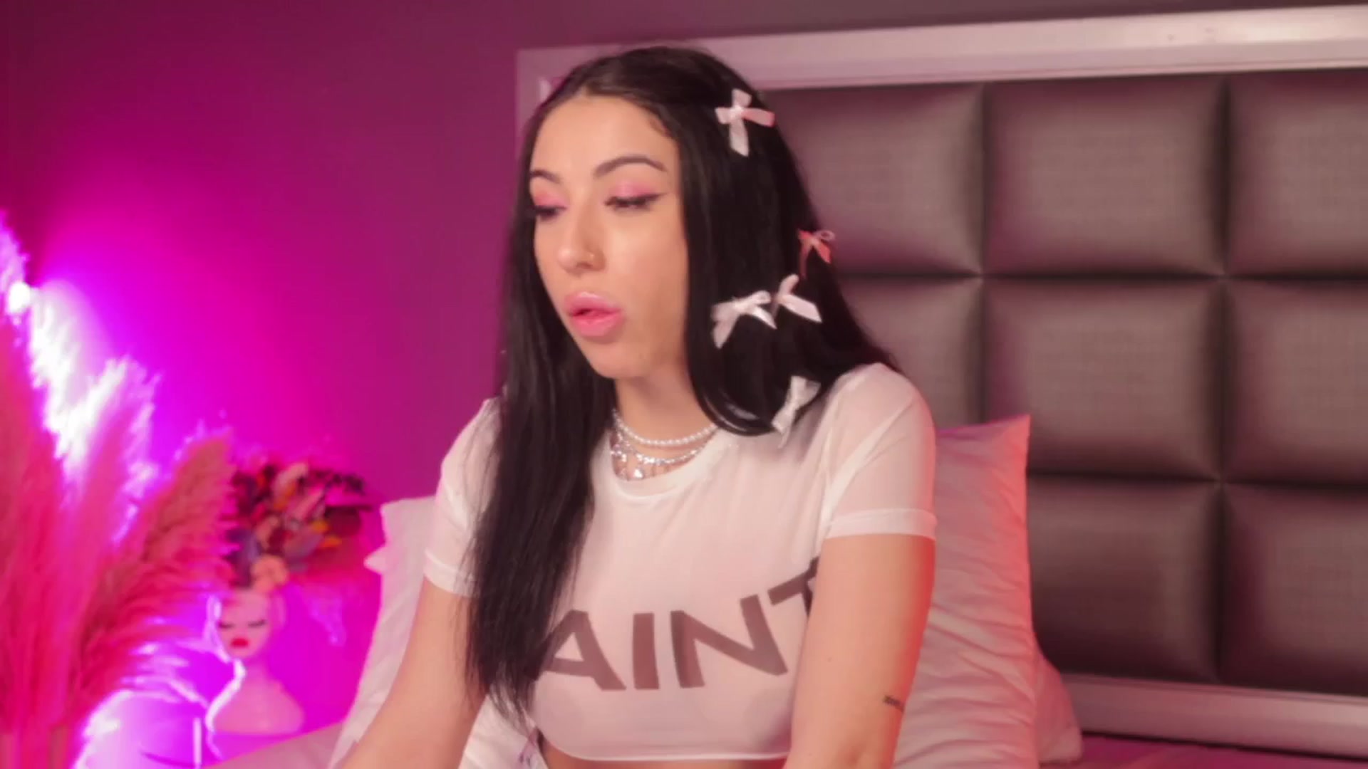 Gallery image thumbnail from AnaisBloom's myfreecams stream on, 02/17/2025, 03:38 image 17 of 20
