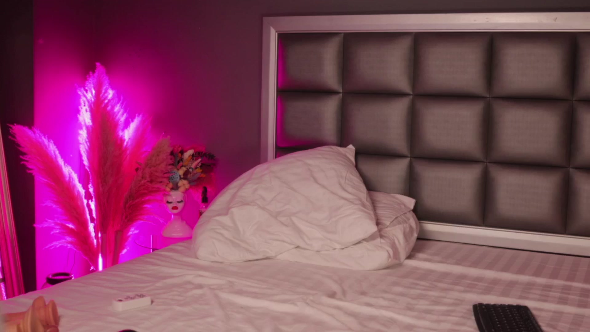 Gallery image thumbnail from AnaisBloom's myfreecams stream on, 02/23/2025, 03:27 image 4 of 20