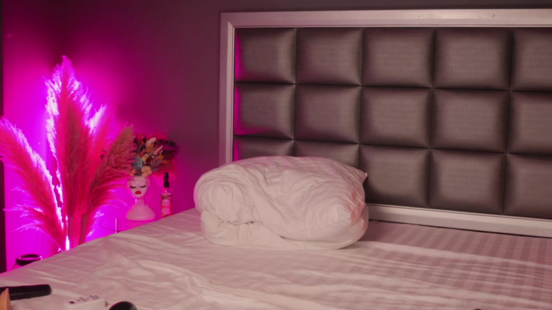 Gallery image thumbnail from AnaisBloom's myfreecams stream on, 02/23/2025, 03:27 image 14 of 20