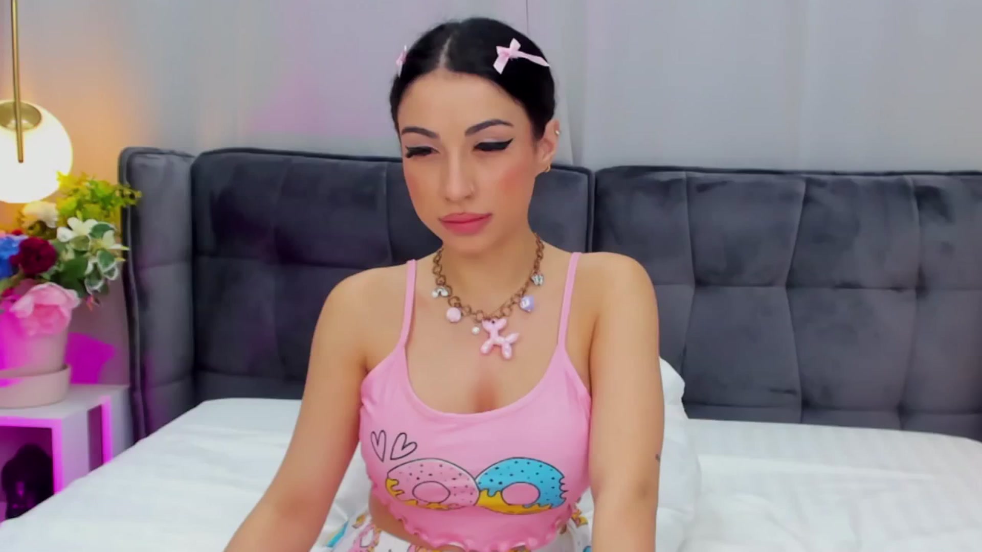 Gallery image thumbnail from AnaisBloom's myfreecams stream on, 04/10/2025, 02:38 image 20 of 20