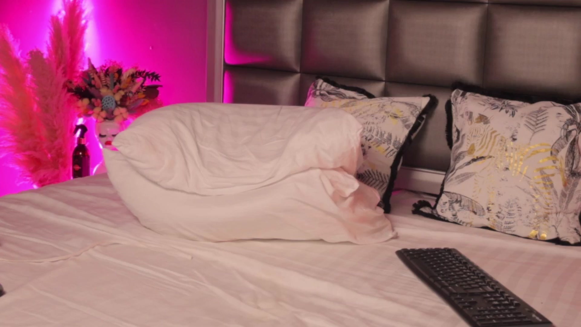 Gallery image thumbnail from AnaisBloom's myfreecams stream on, 05/11/2025, 24:14 image 15 of 20