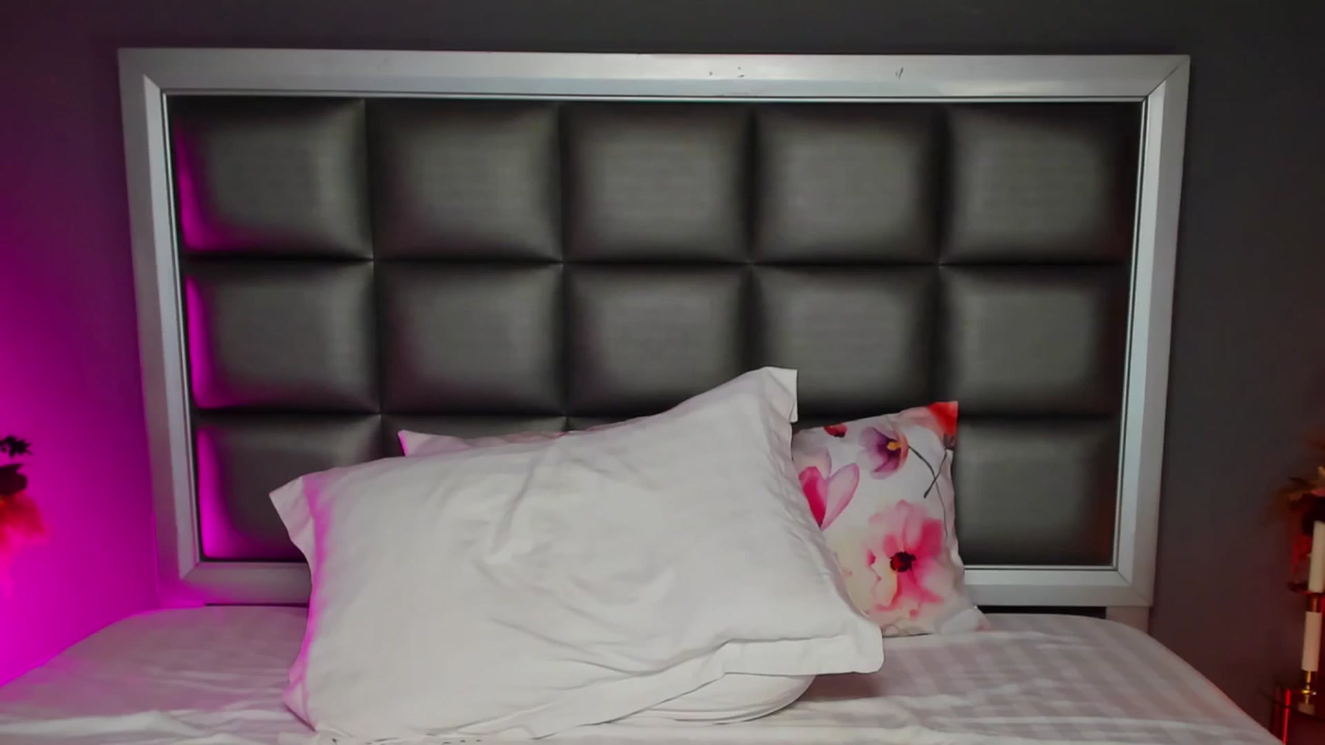 Gallery image thumbnail from AnaisBloom's myfreecams stream on, 06/02/2025, 23:13 image 19 of 20