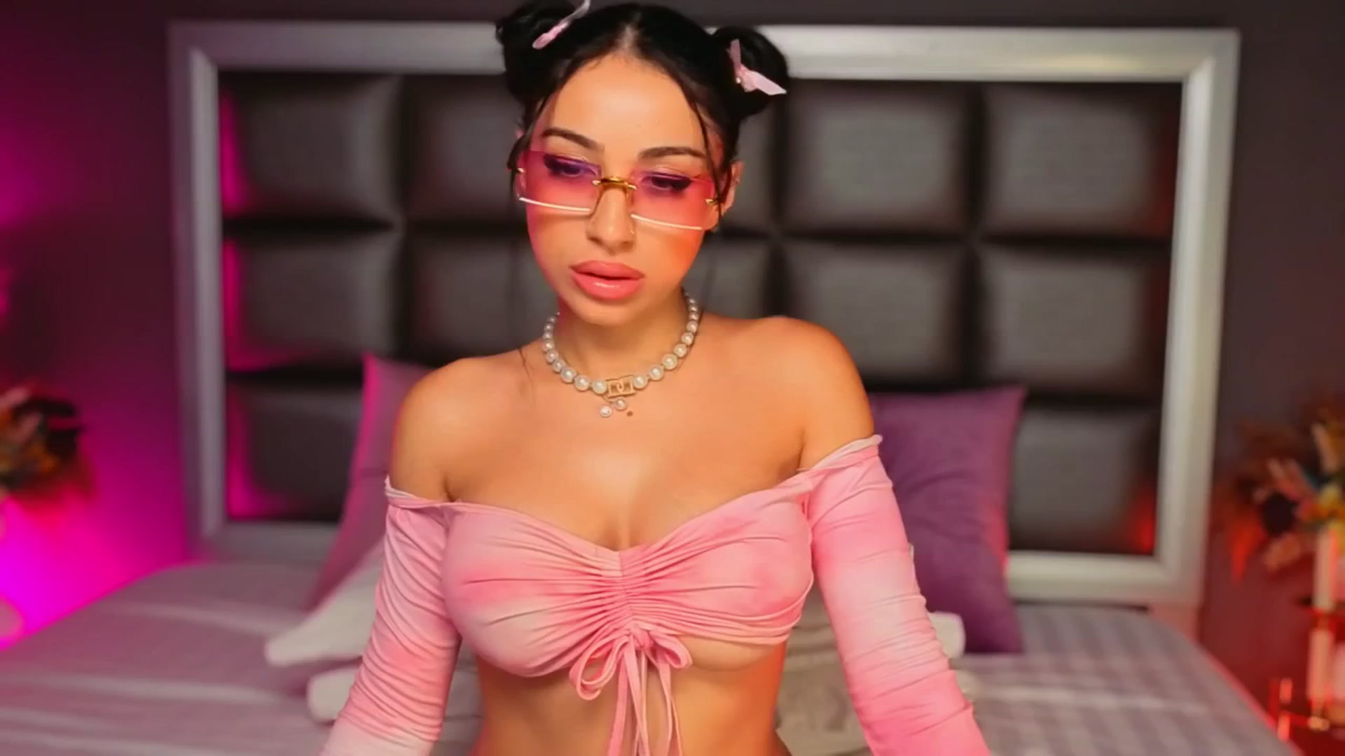 Gallery image thumbnail from AnaisBloom's myfreecams stream on, 07/30/2025, 02:44 image 1 of 20