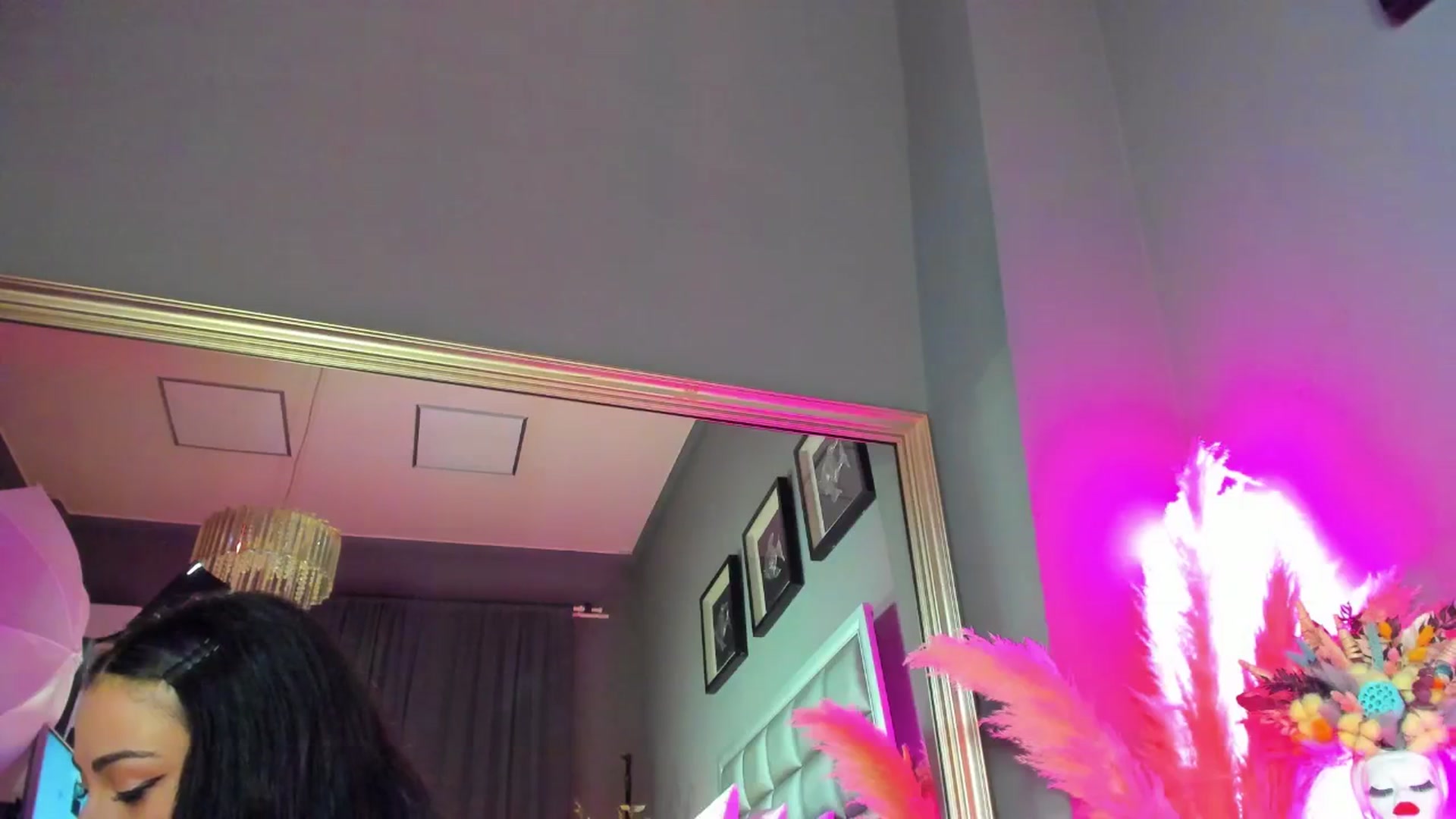 Gallery image thumbnail from AnaisBloom's myfreecams stream on, 09/24/2025, 02:43 image 8 of 20