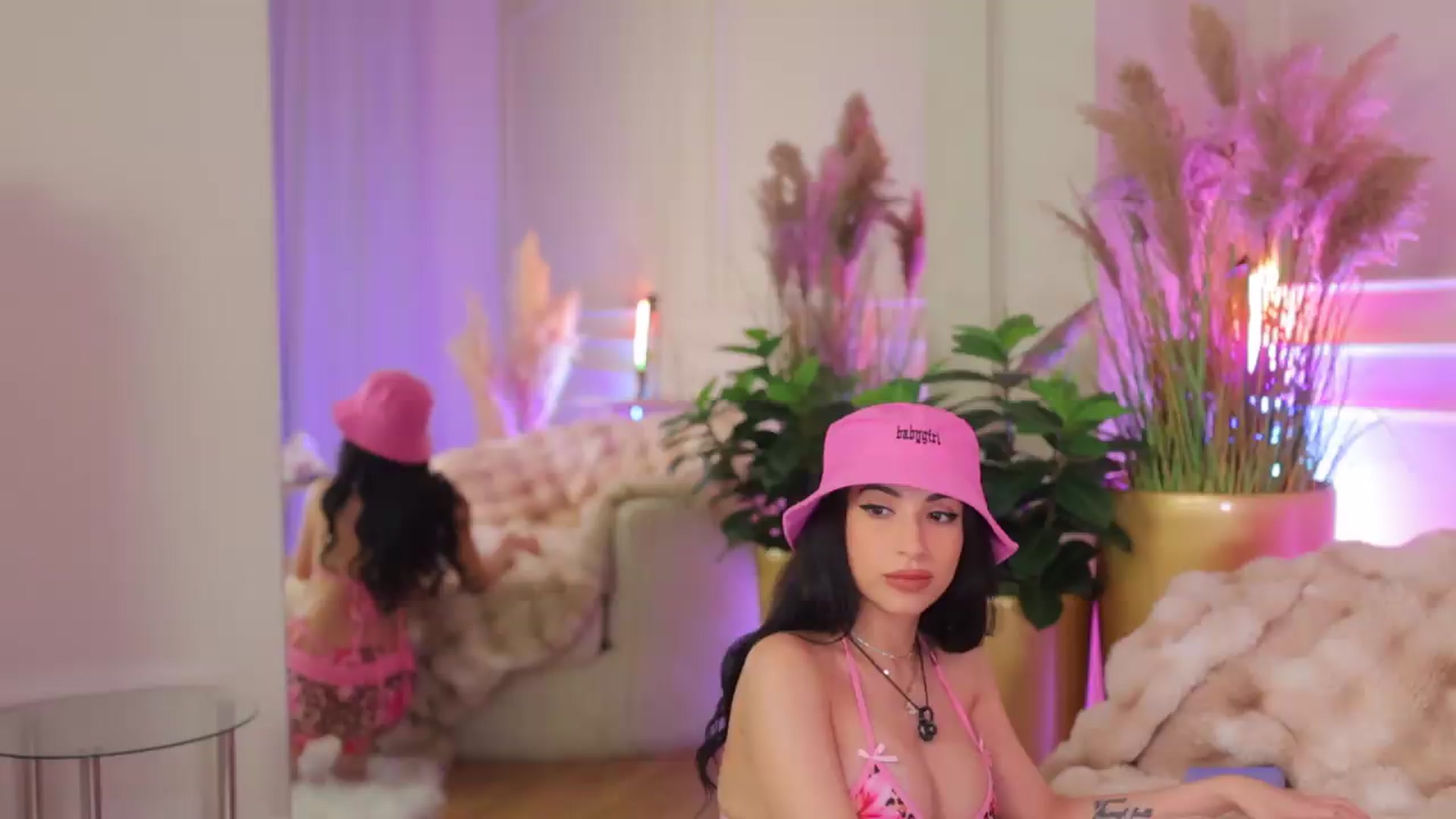 Gallery image thumbnail from AnaisBloom's myfreecams stream on, 06/22/2026, 01:44 image 6 of 20
