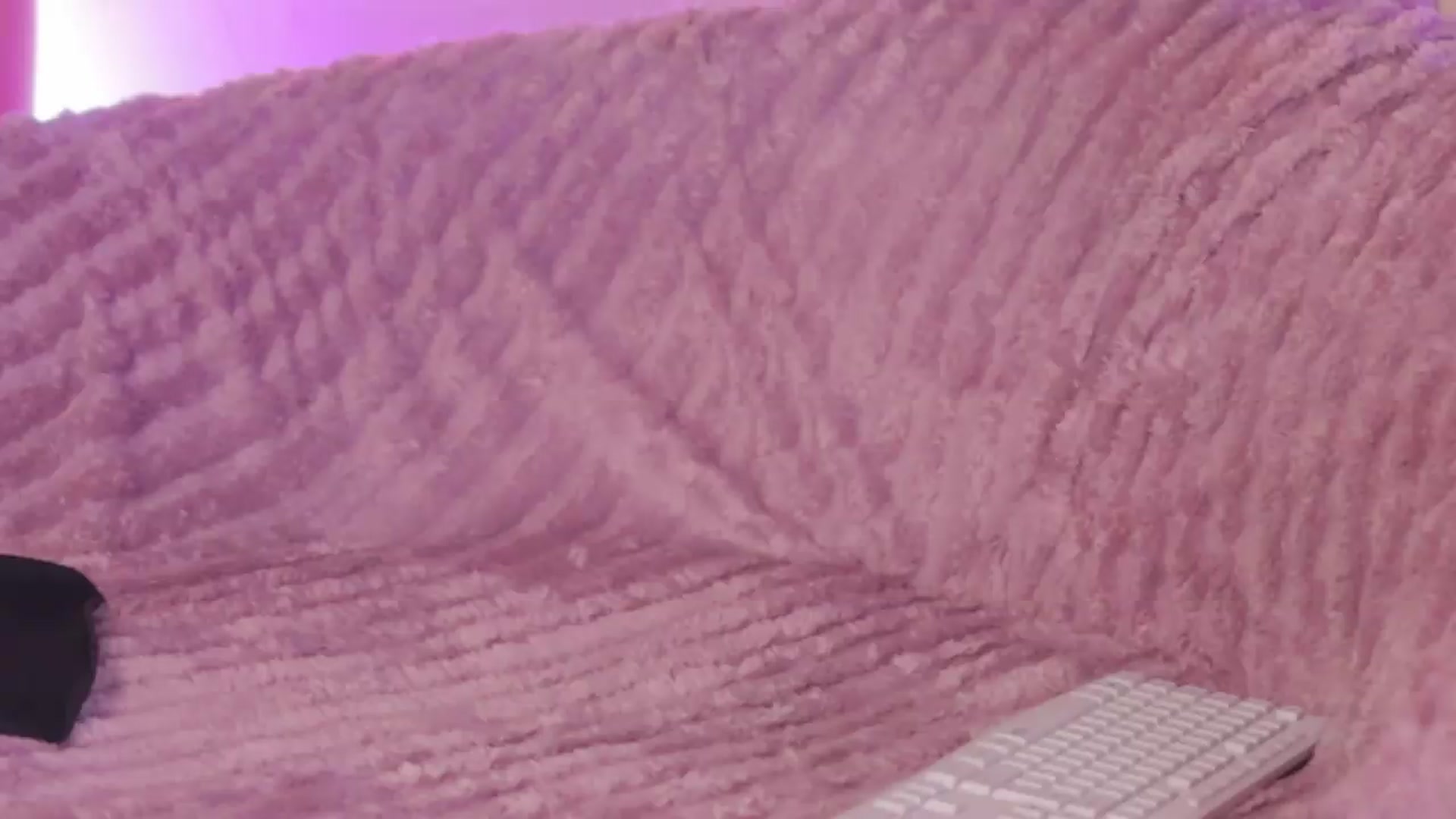 Gallery image thumbnail from AnaisBloom's myfreecams stream on, 07/11/2026, 20:21 image 11 of 20